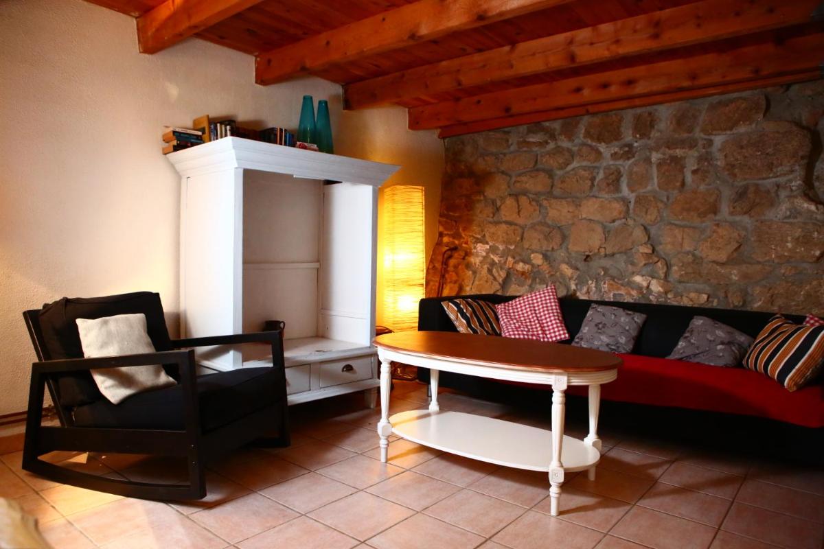 Villa with Garden View - Photo 8