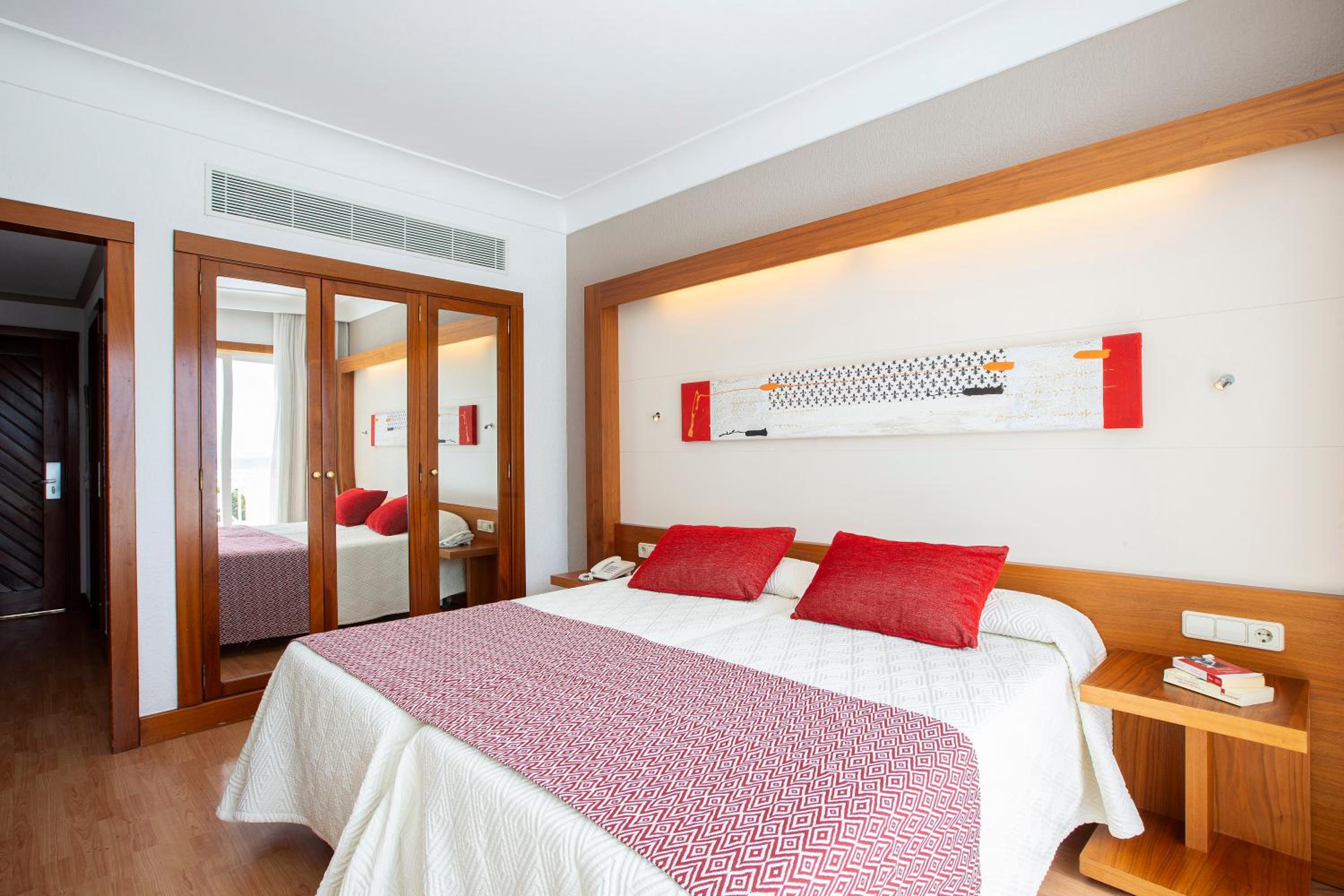 Double Room - Photo 3
