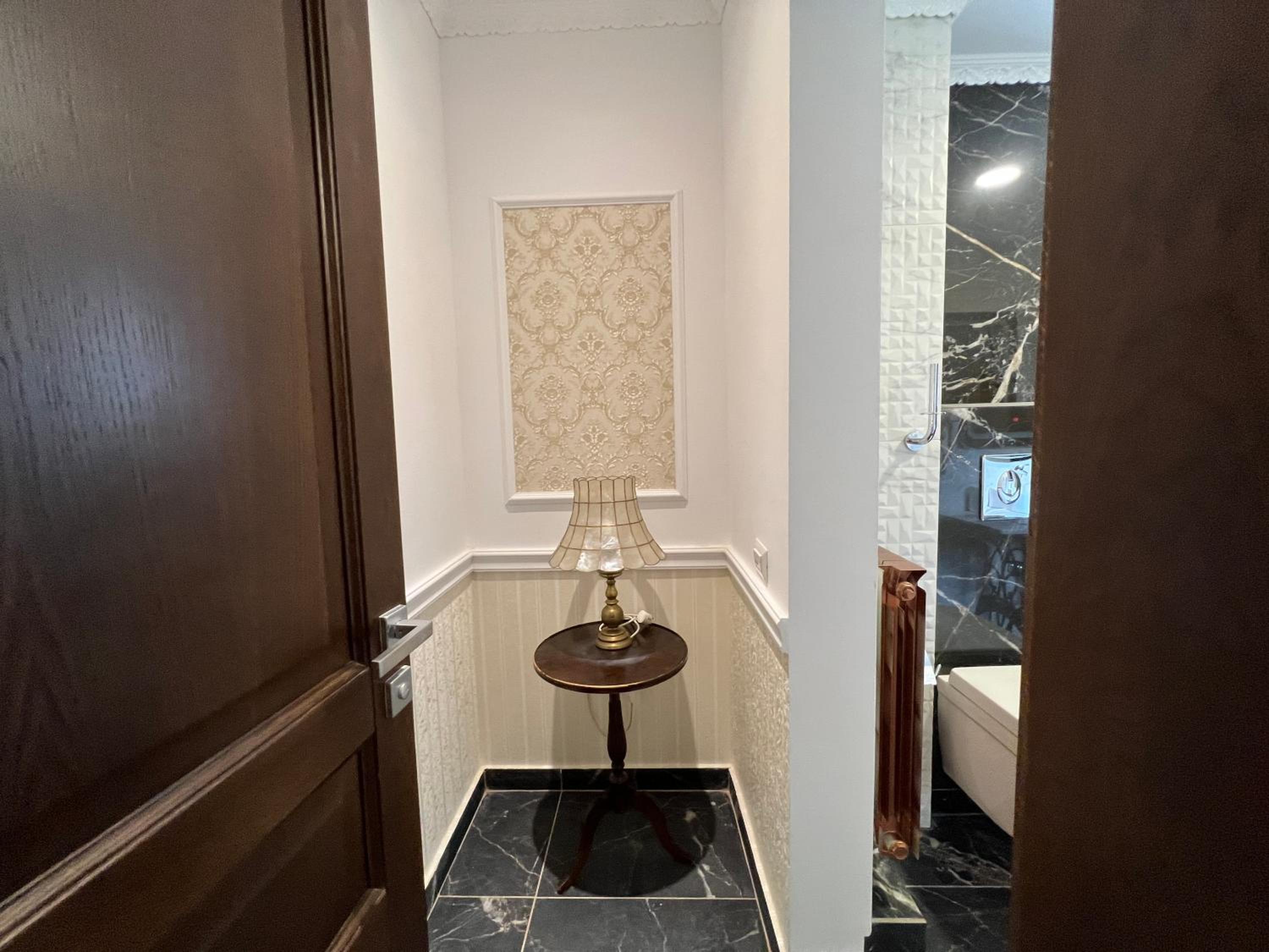 Deluxe Double Room - Photo 8