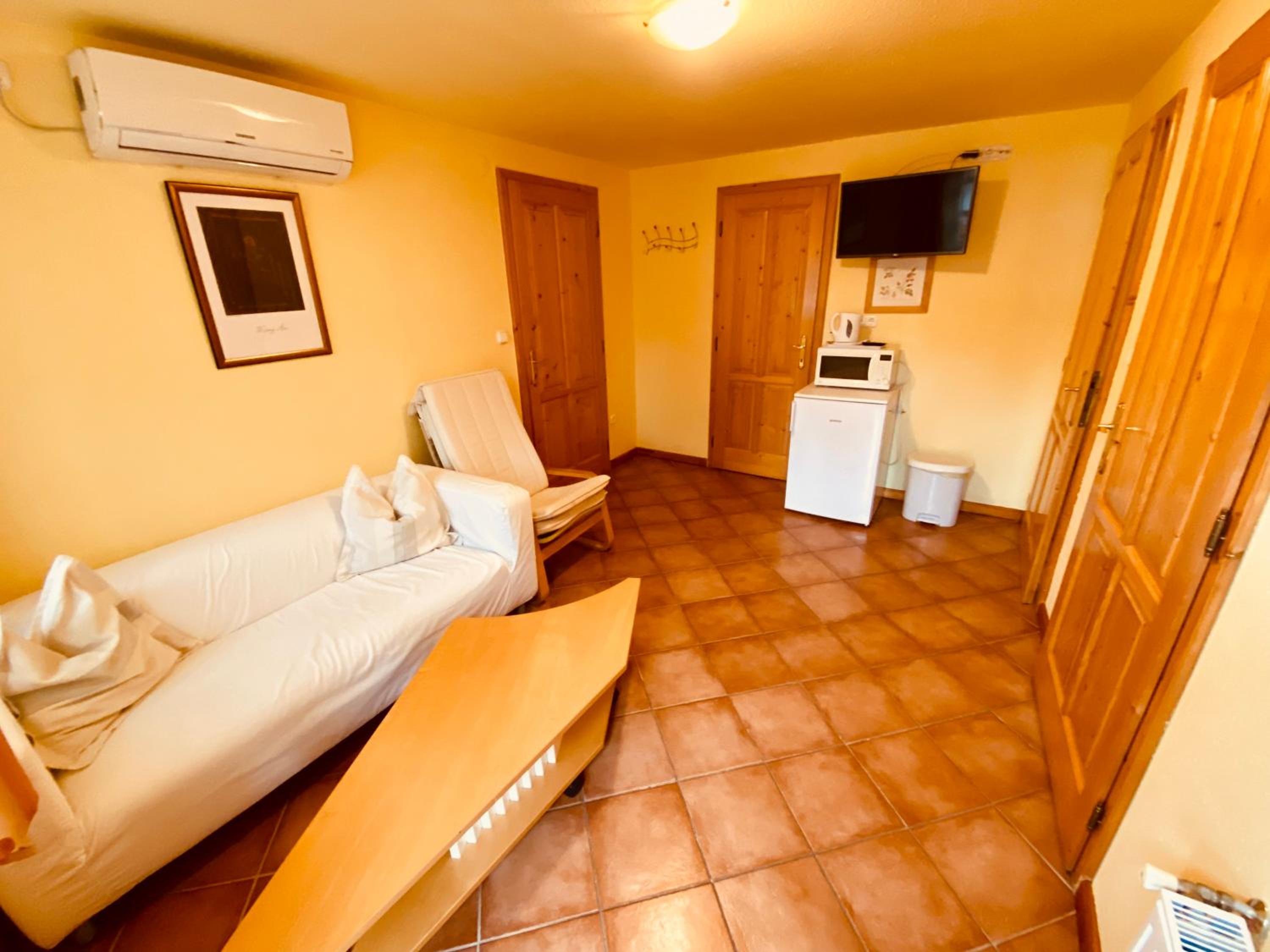 Apartment with Terrace photo 2