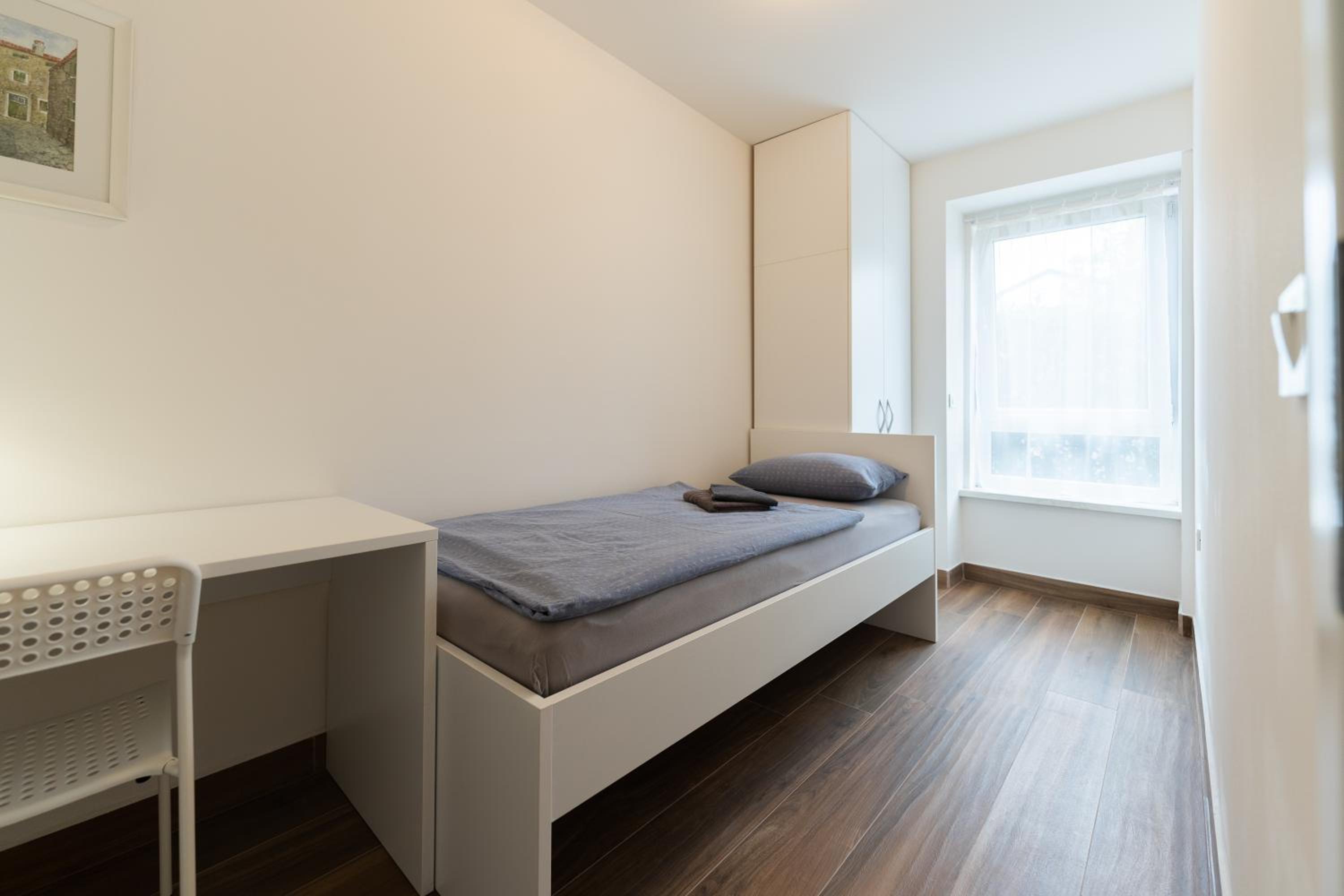 Two-Bedroom Apartment - Photo 6