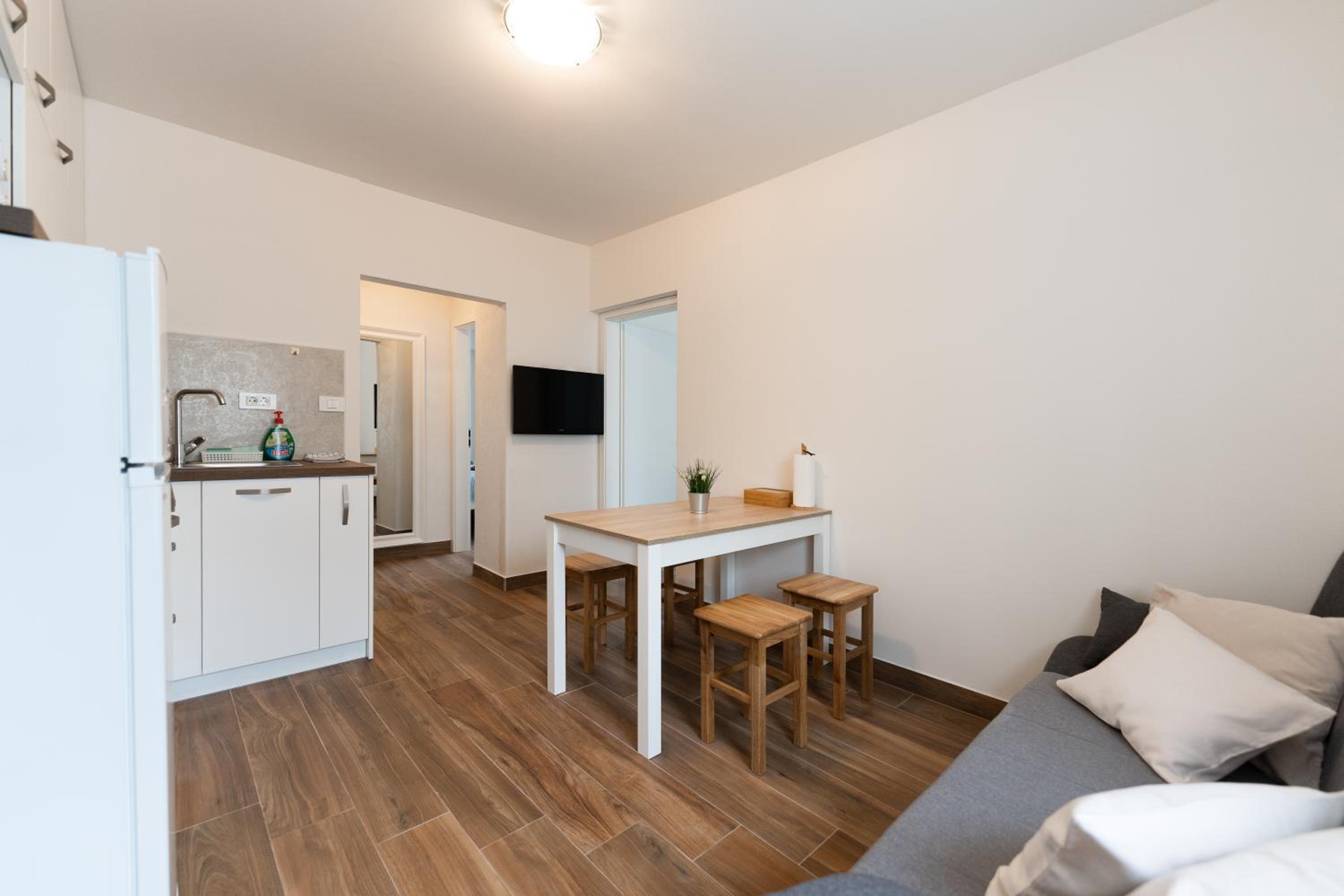 Two-Bedroom Apartment - Photo 1