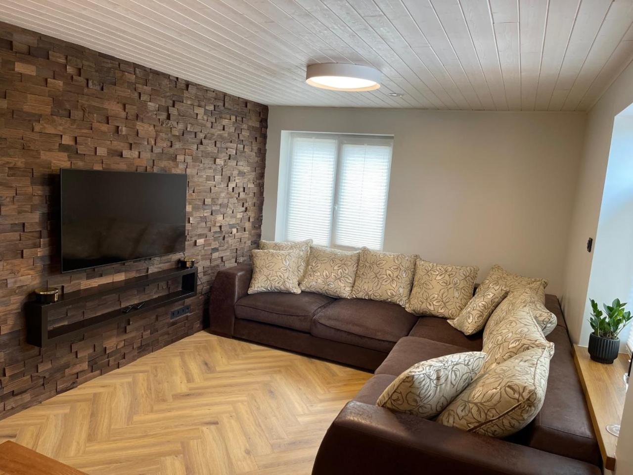 Villa - Photo 25