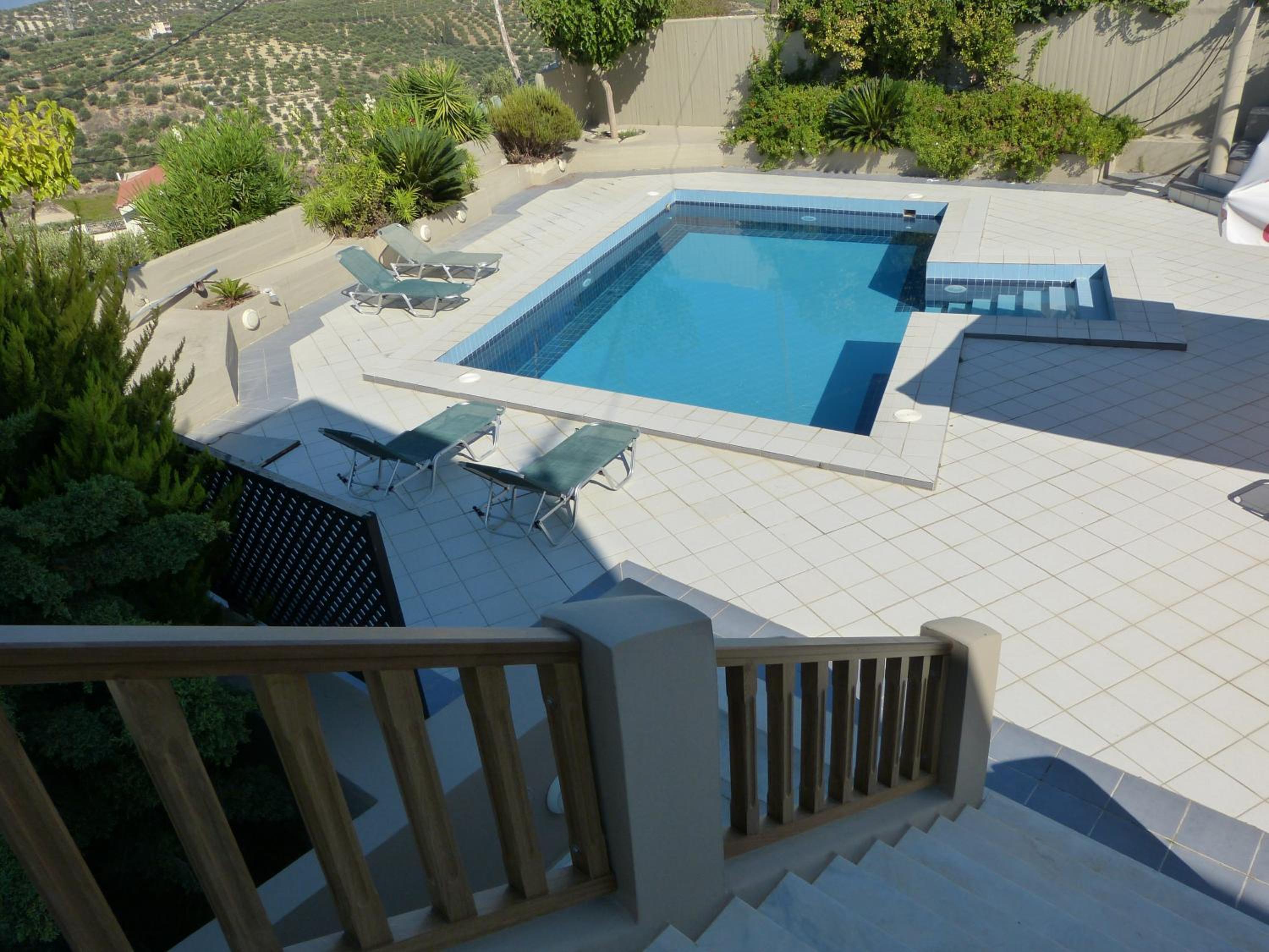 LUX STUDIO IN 4* SECLUDED VILLA WITH POOL - Photo 3