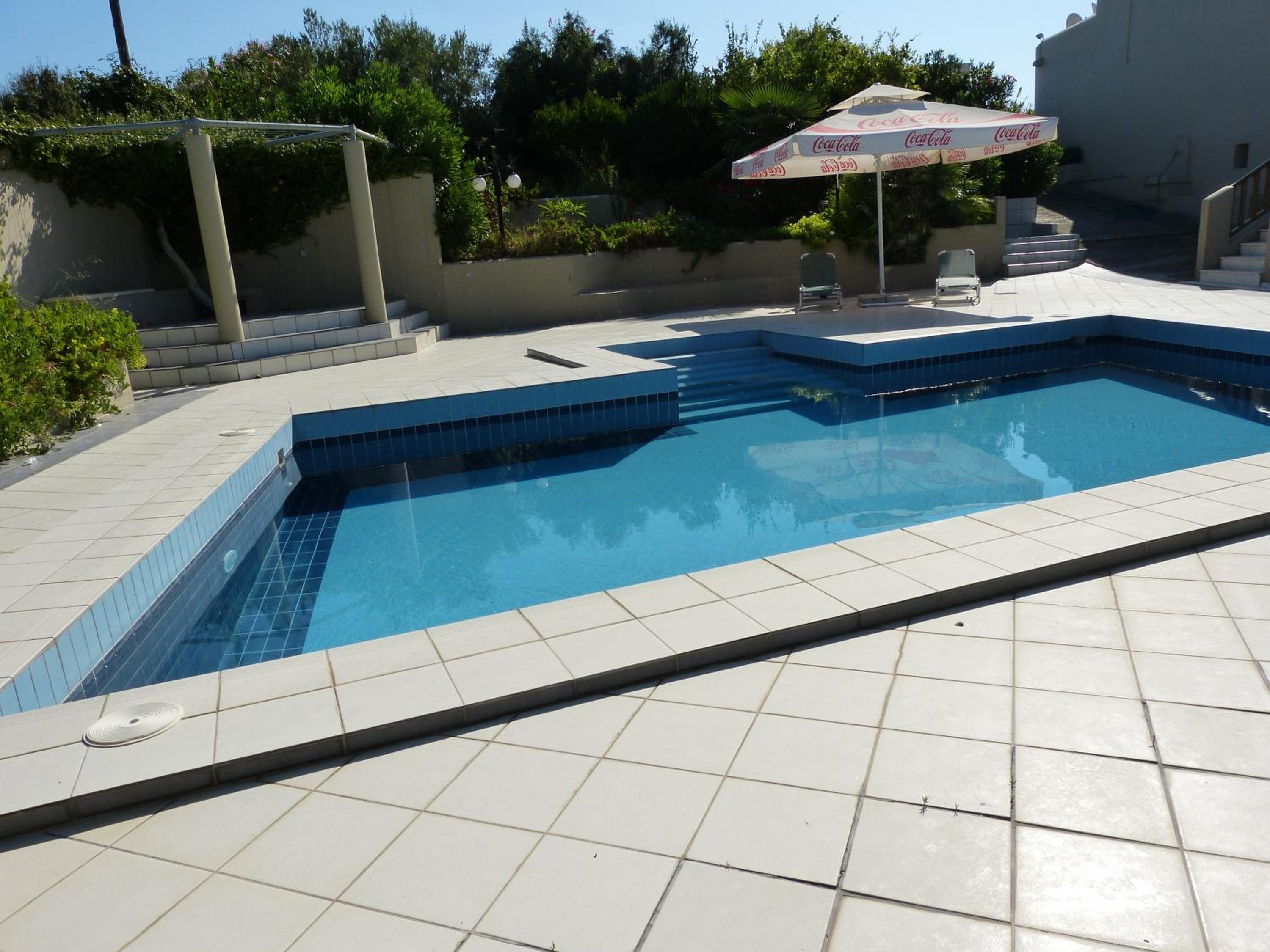 LUX STUDIO IN 4* SECLUDED VILLA WITH POOL - Photo 18