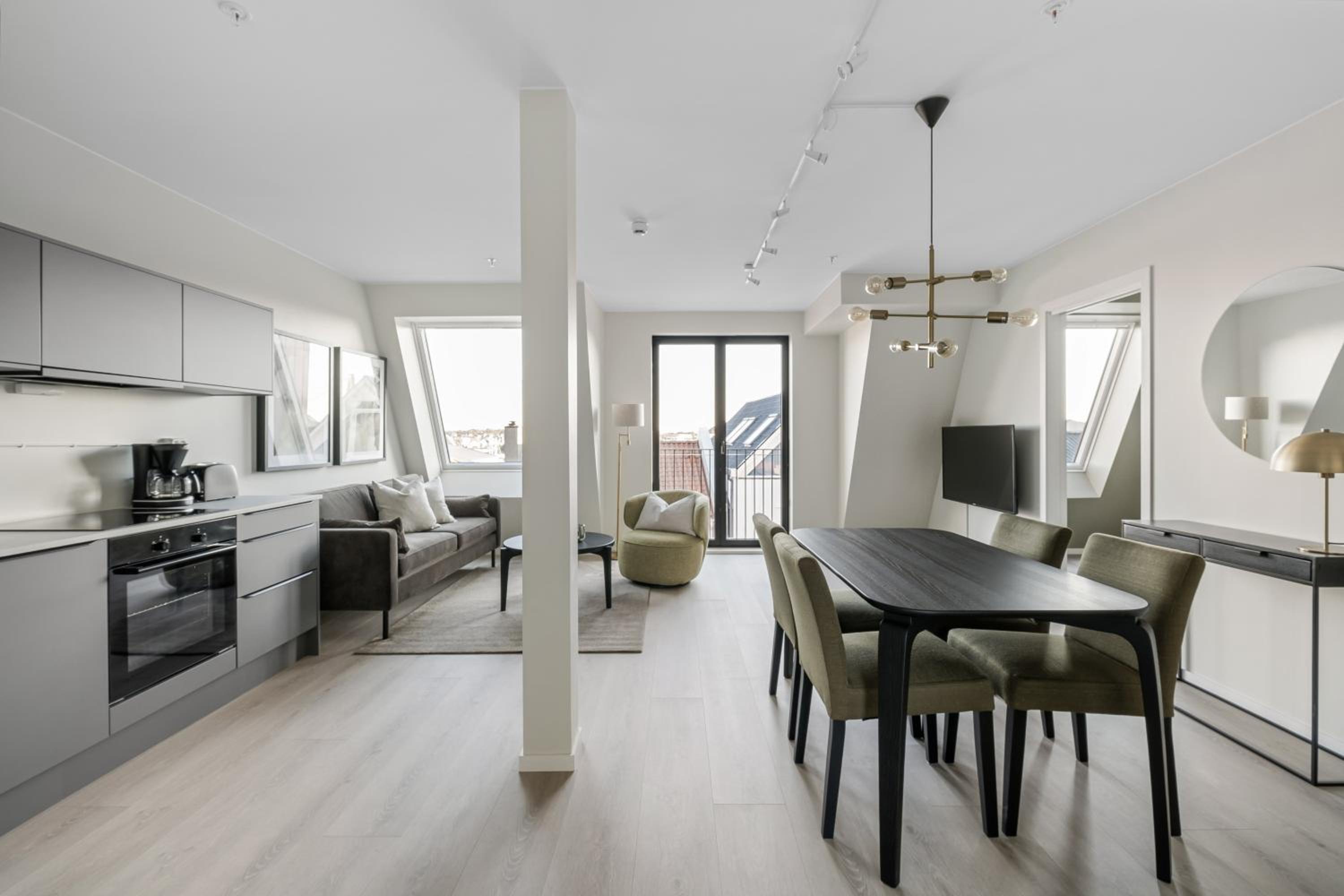 Two-Bedroom Apartment - Photo 3
