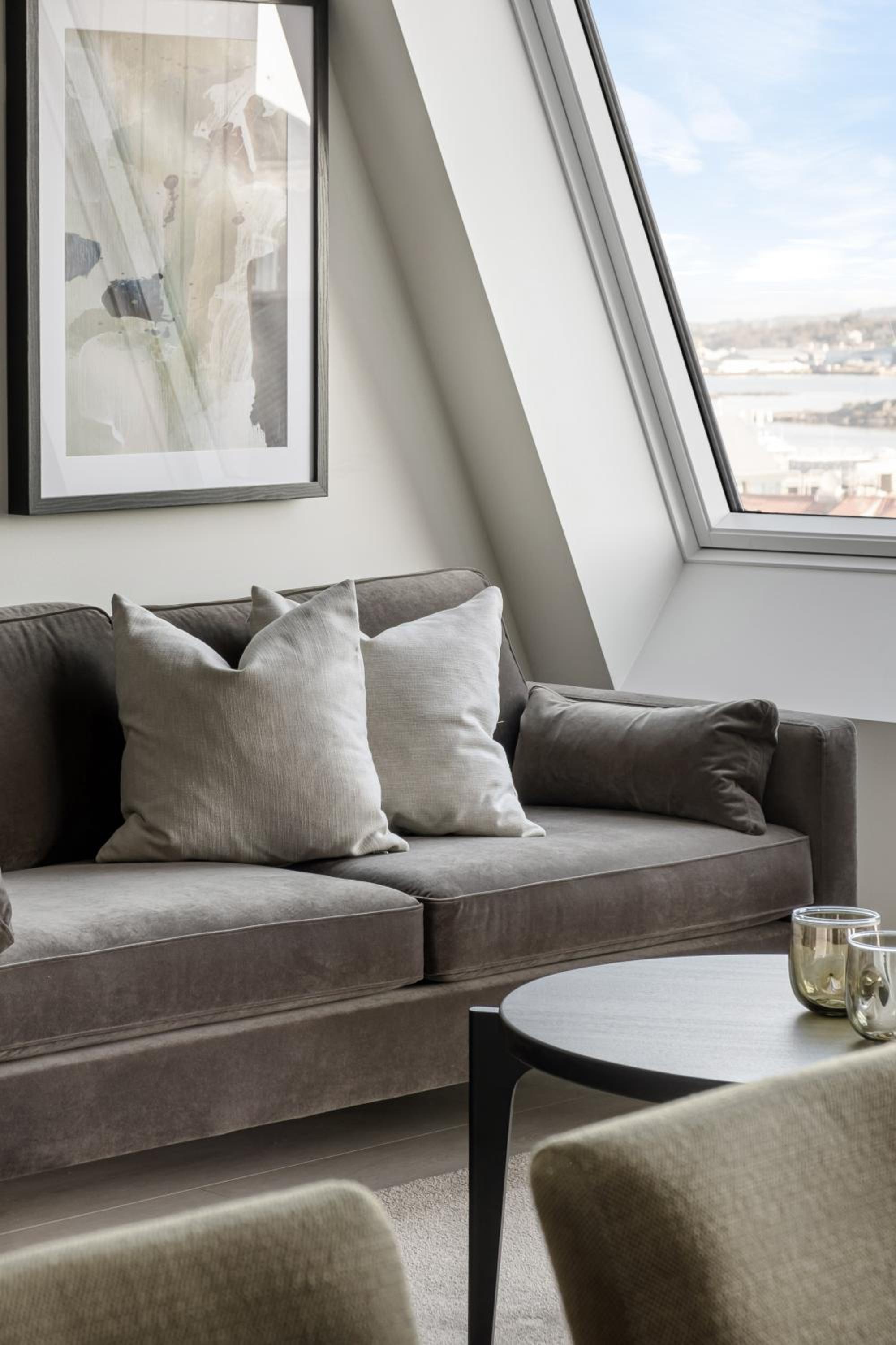 Two-Bedroom Apartment - Photo 7