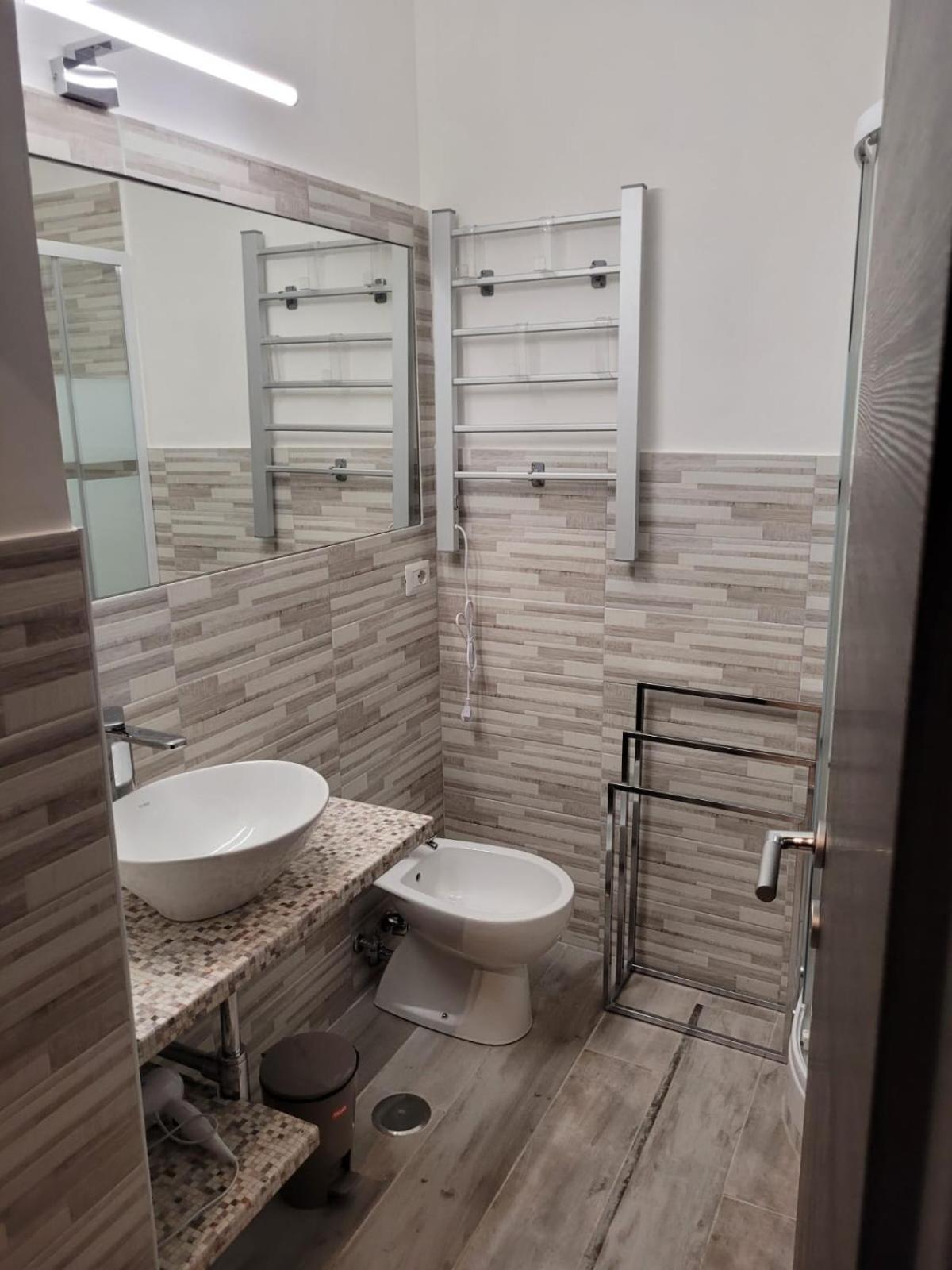 Triple Room with Private Bathroom photo 3