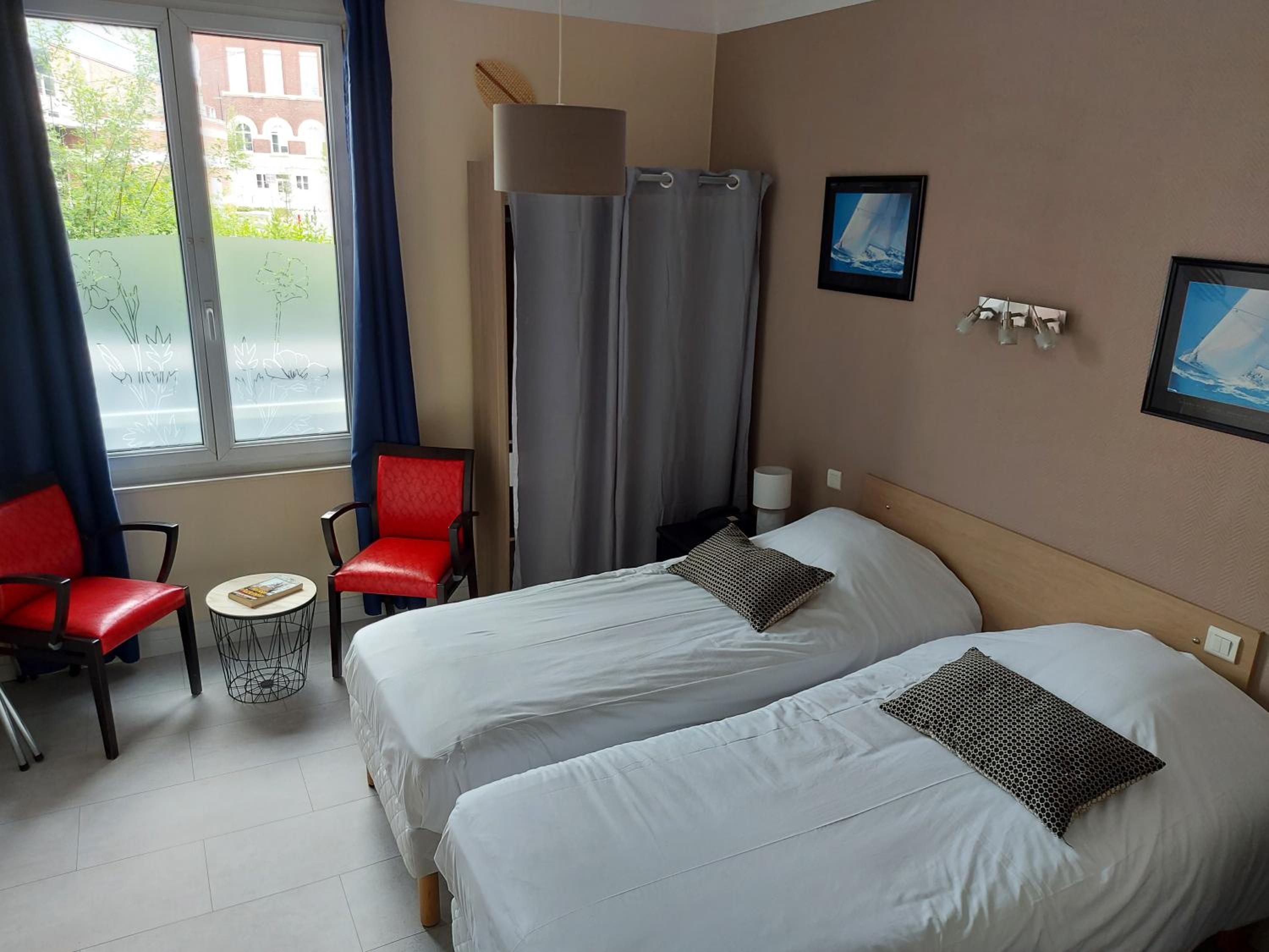 Double Room (1 - 2 Adults) - Photo 24