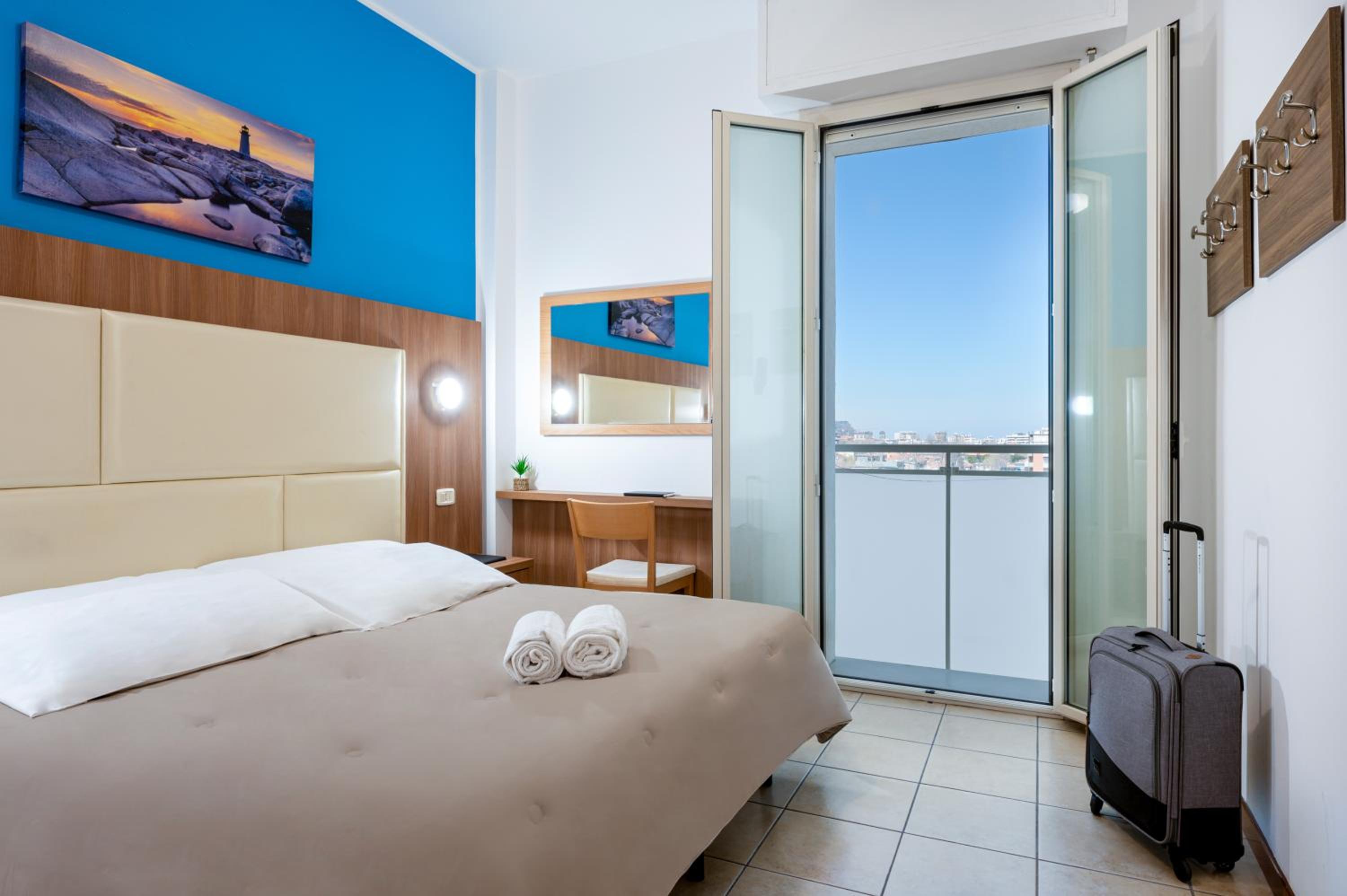 Economy Double or Twin Room photo 1