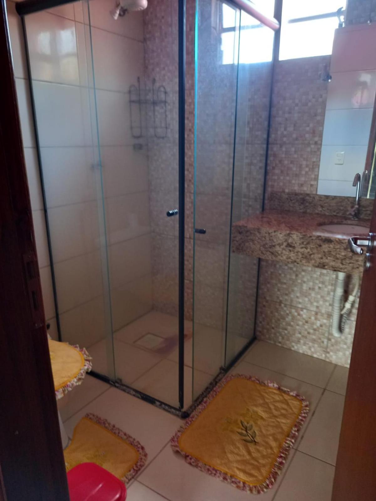 Two-Bedroom House - Photo 5