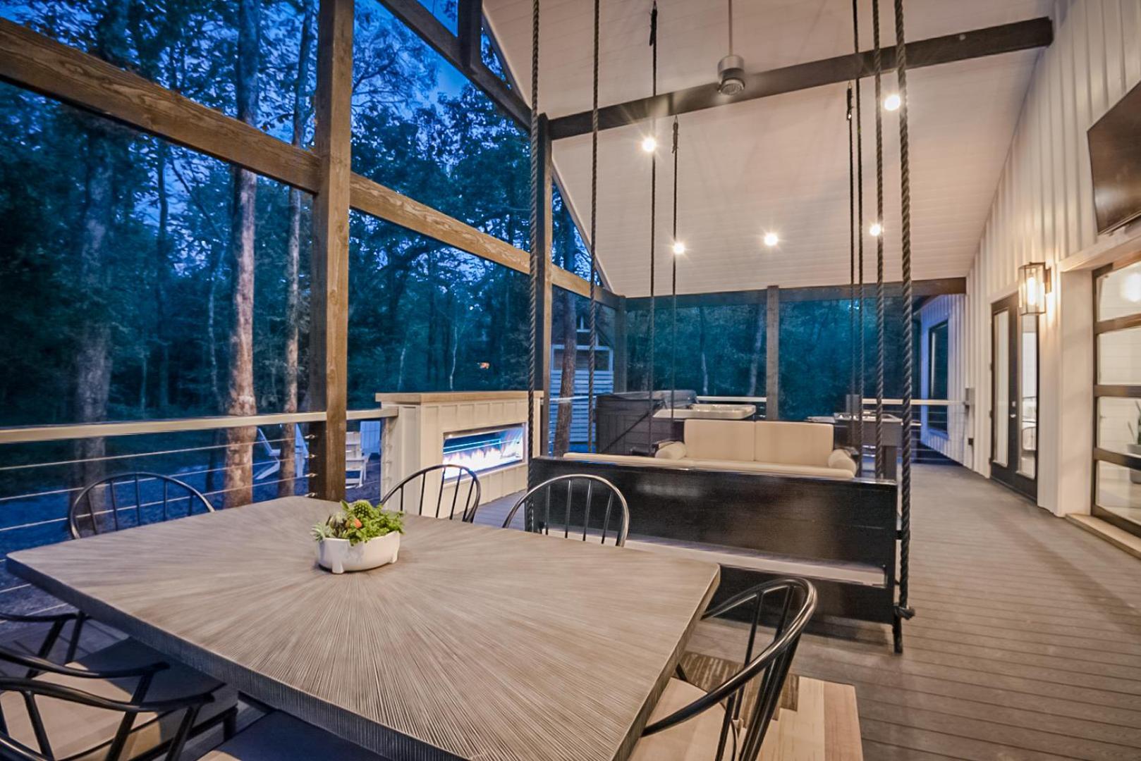 Four-Bedroom House - Photo 21