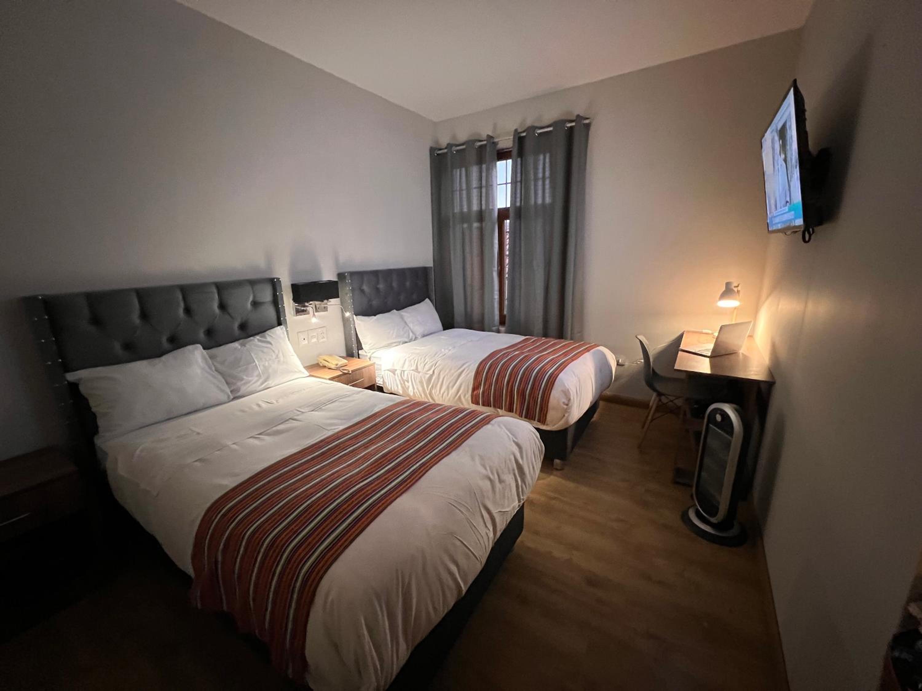Double Room photo 3