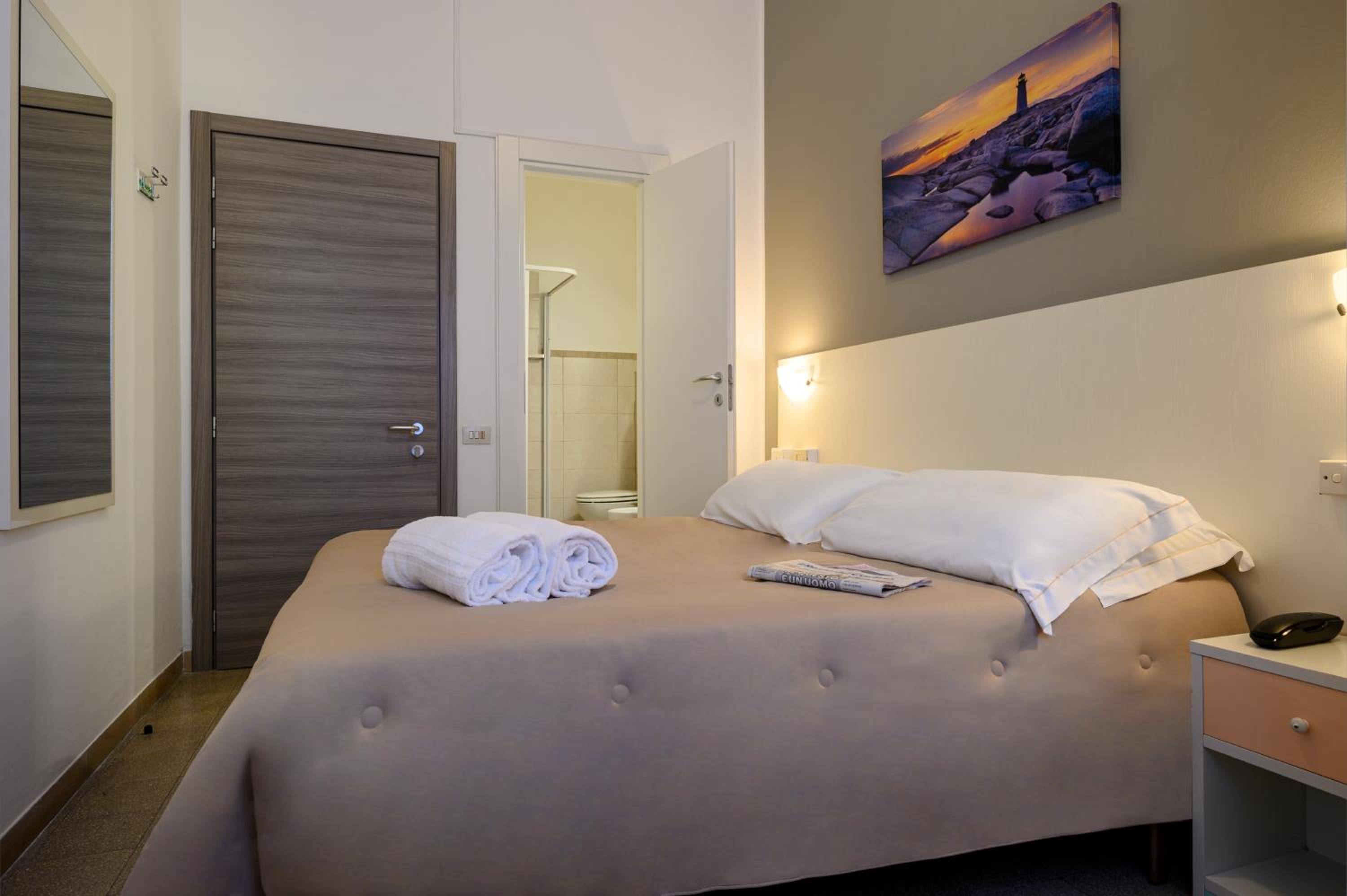 Economy Double or Twin Room photo 1