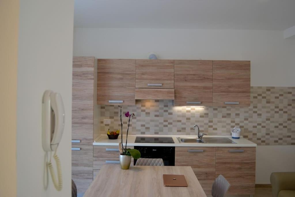 Apartment with Garden View - Photo 15