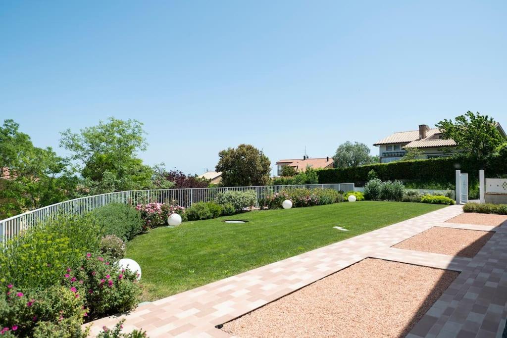 Apartment with Garden View - Photo 4