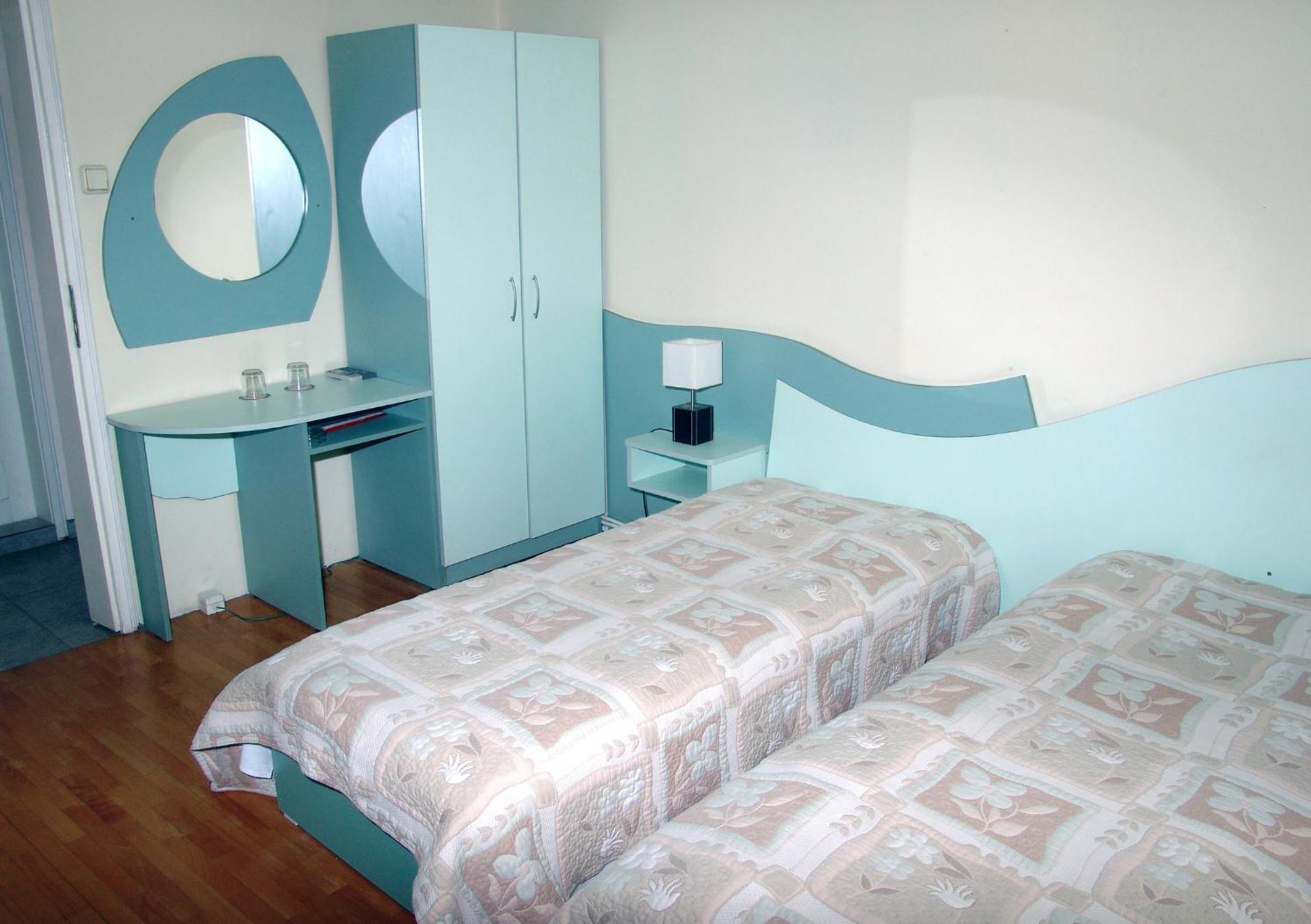 Single Room photo 3