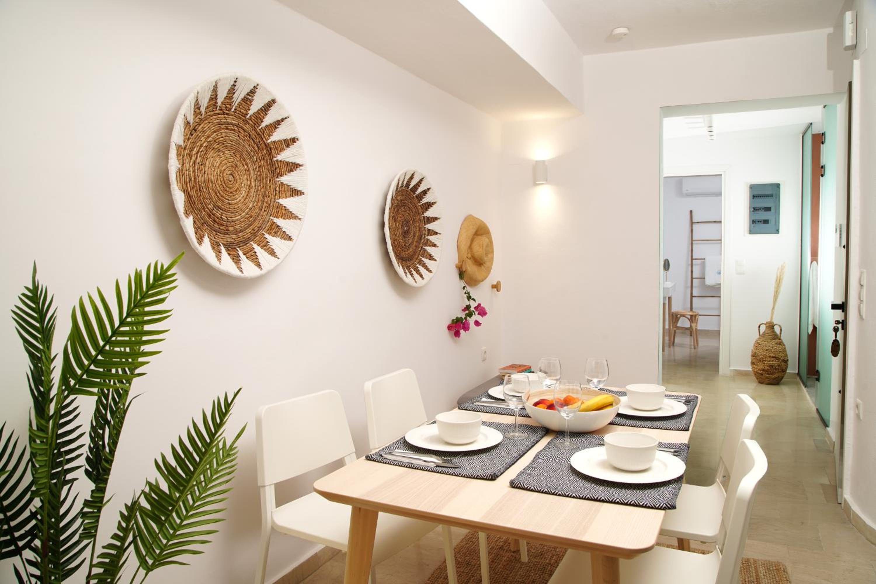 One-Bedroom Apartment - Photo 10