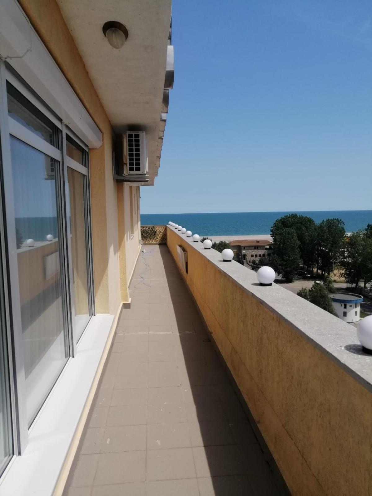 Apartment with Sea View - Photo 11