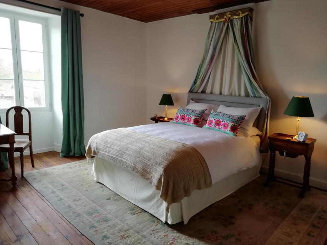 King Room with Garden View photo 2
