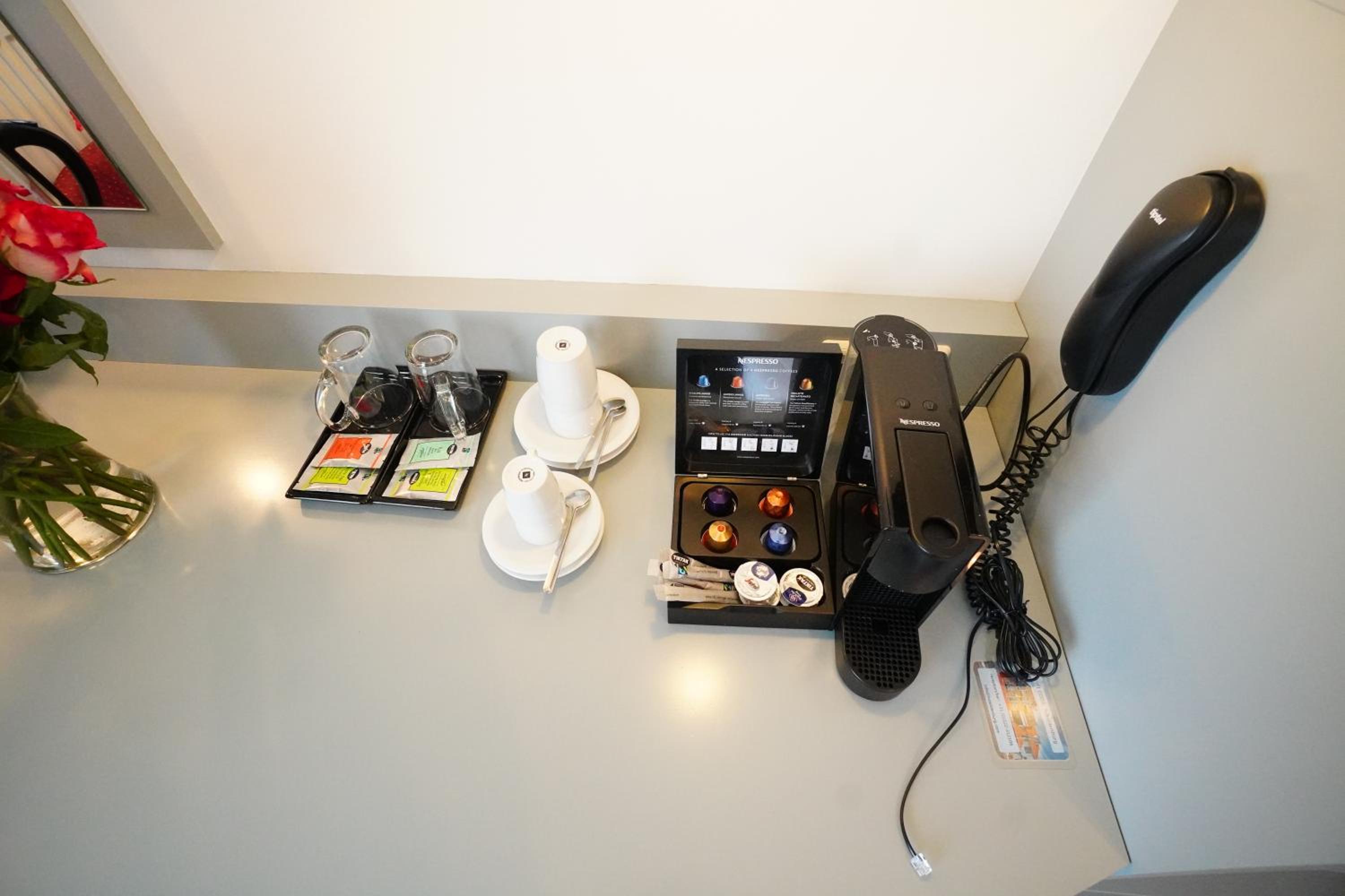 Deluxe Twin Room - Photo 3
