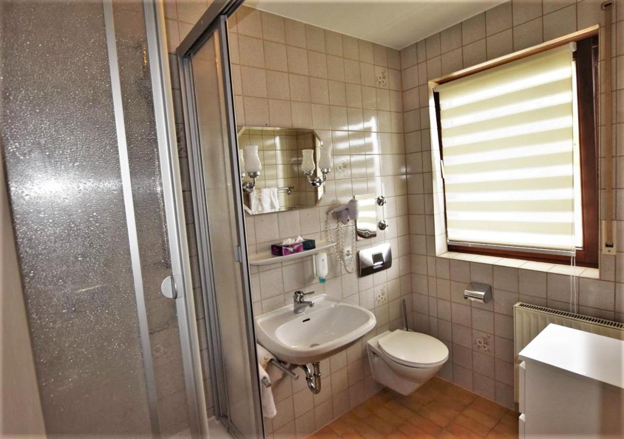 Single Room with Balcony photo 3