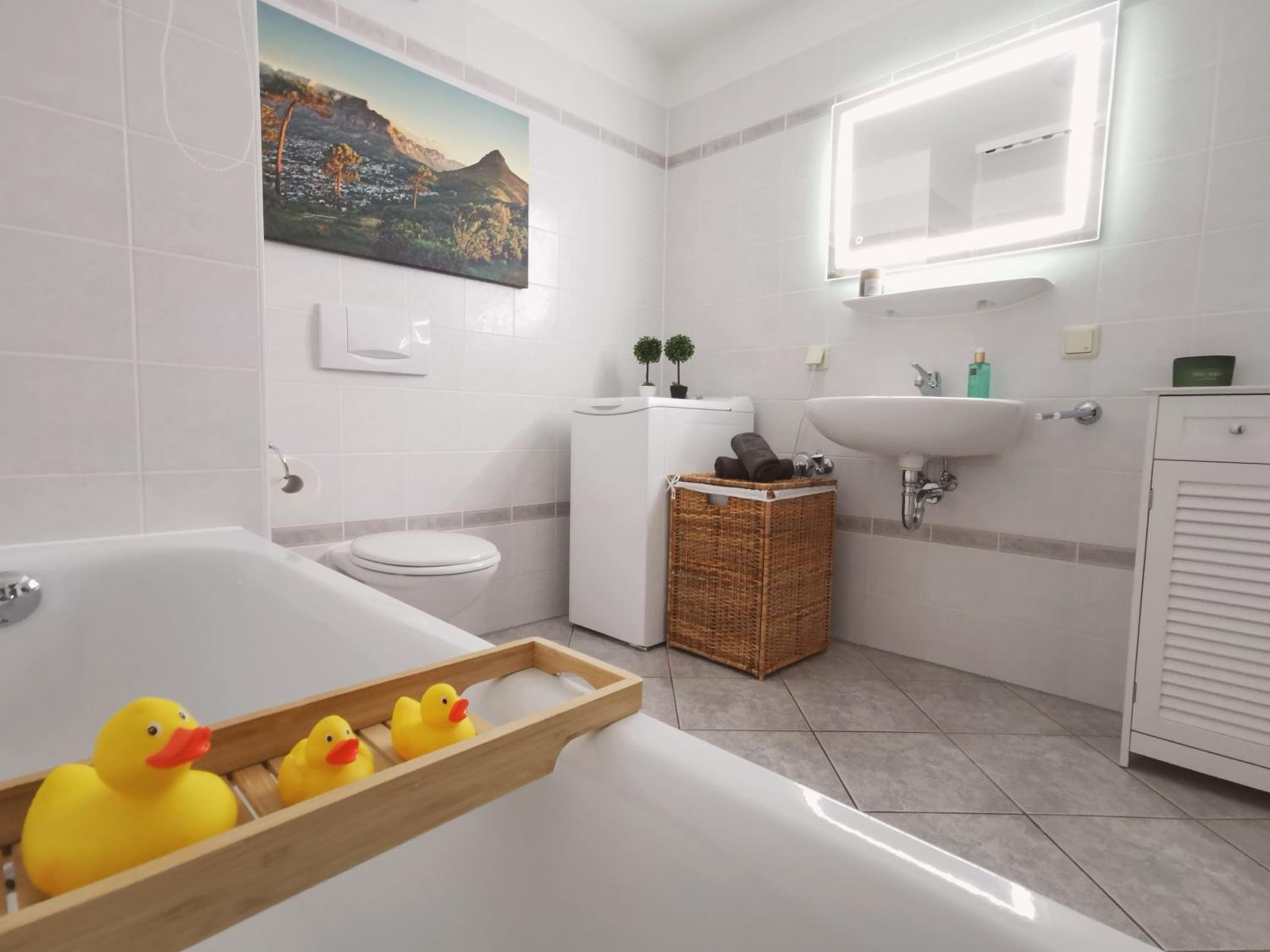 One-Bedroom Apartment - Photo 41