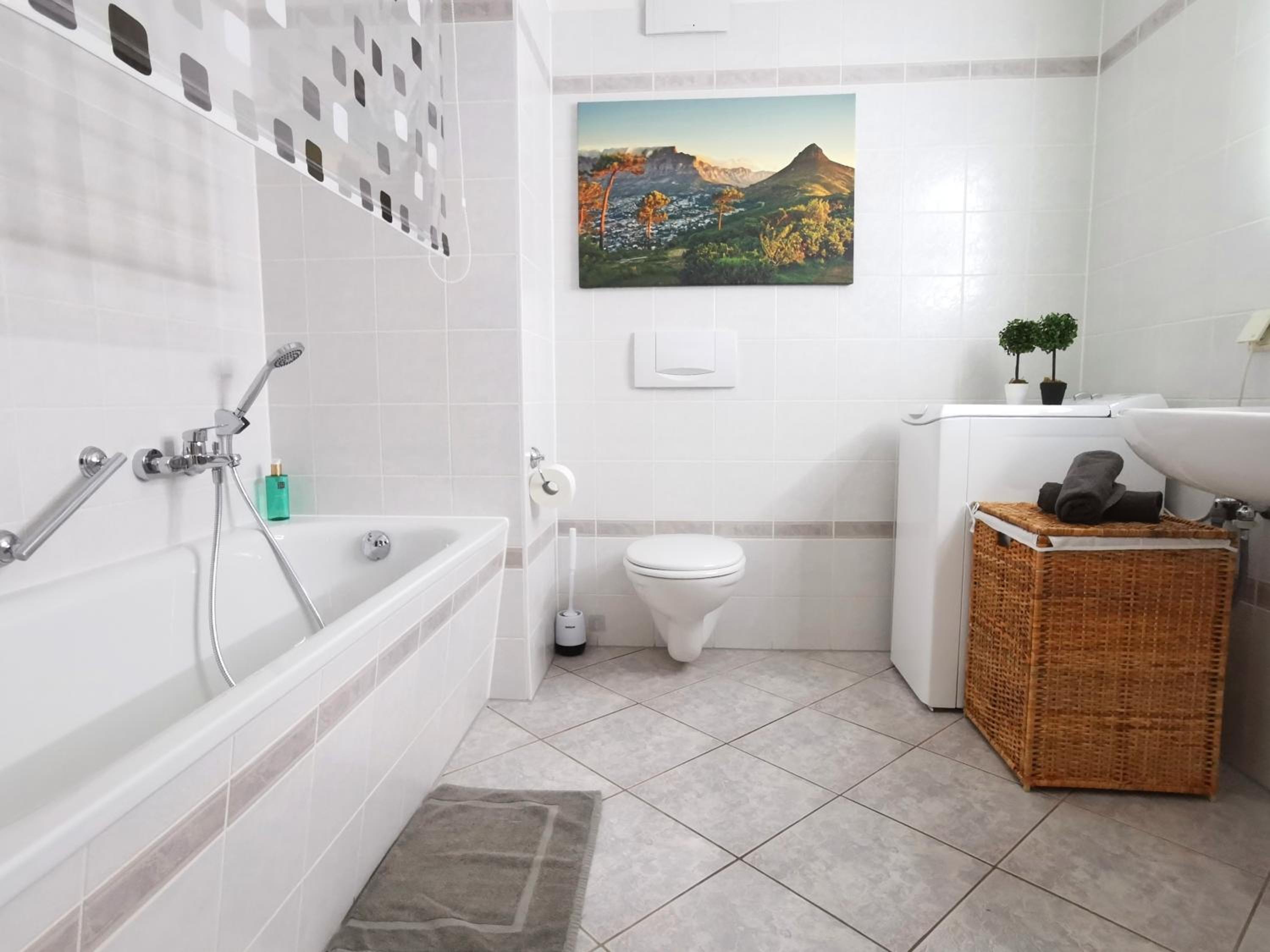 One-Bedroom Apartment - Photo 43
