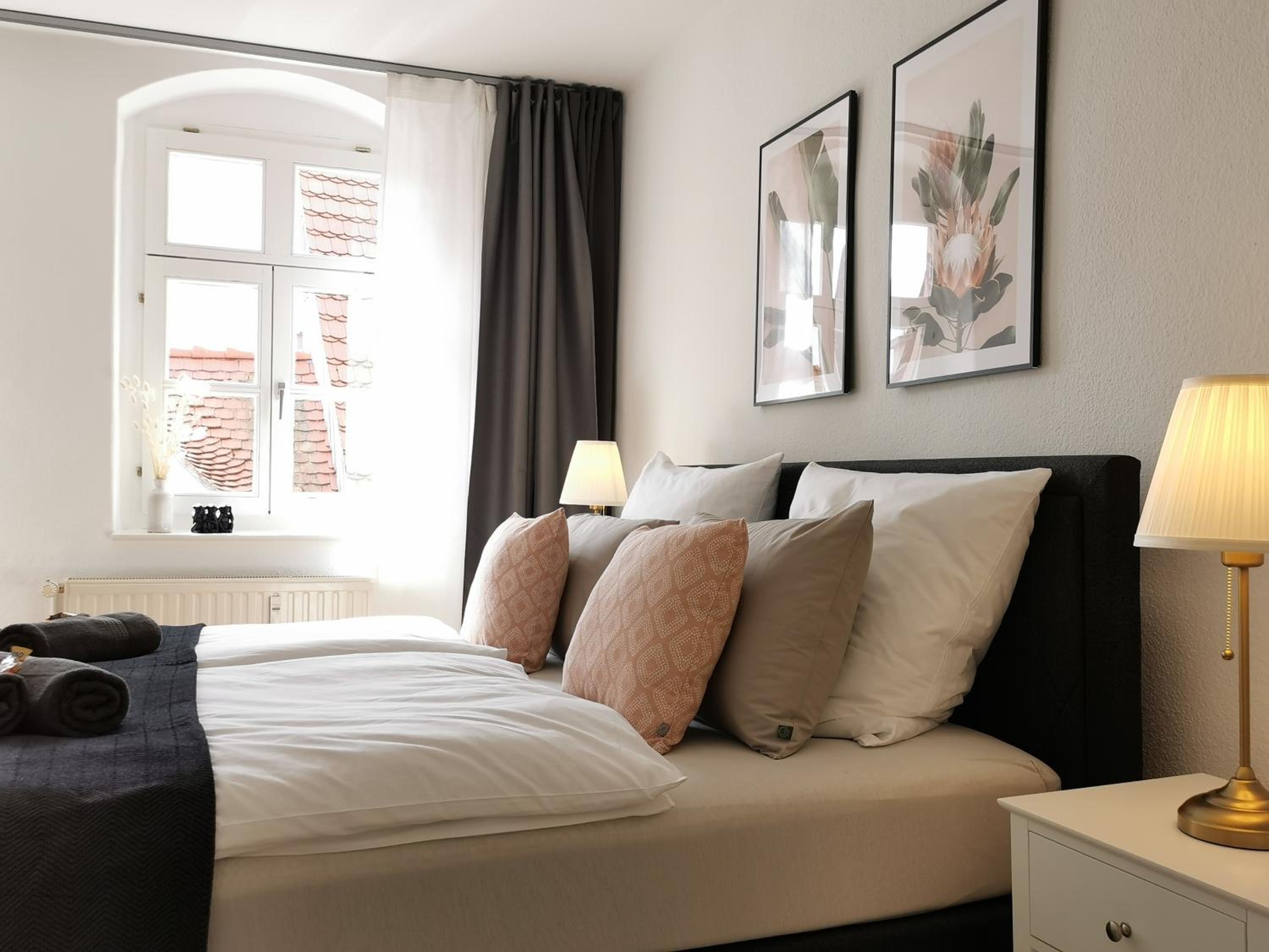 One-Bedroom Apartment - Photo 37