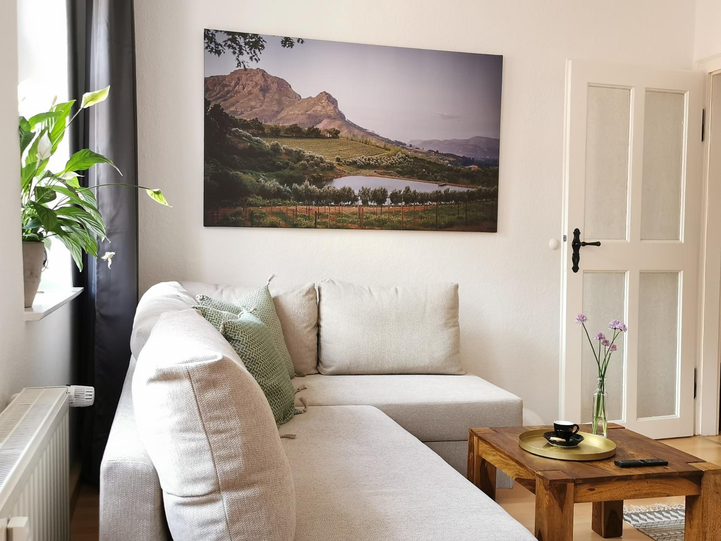 One-Bedroom Apartment - Photo 33