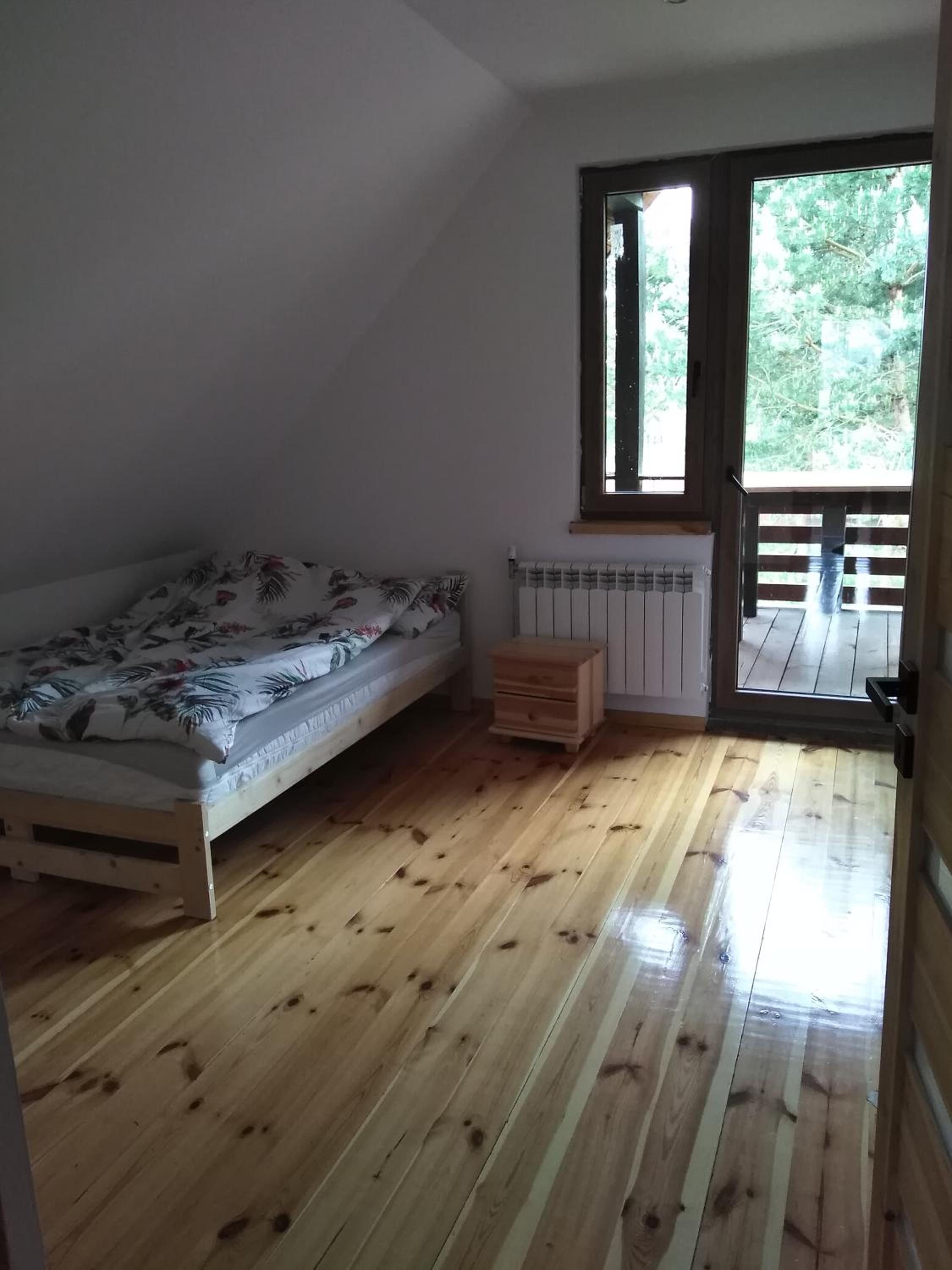 Four-Bedroom House - Photo 5