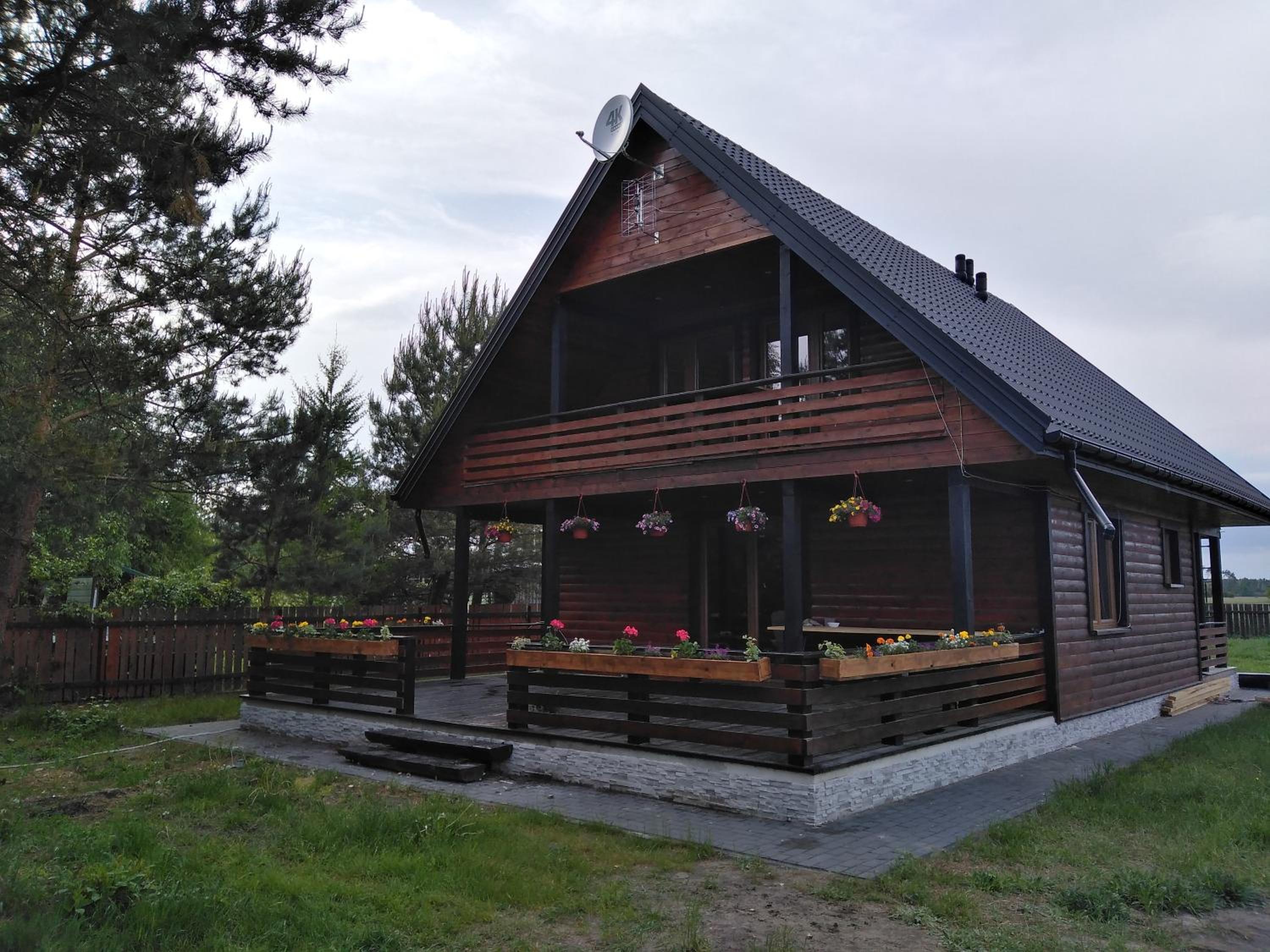 Four-Bedroom House - Photo 11