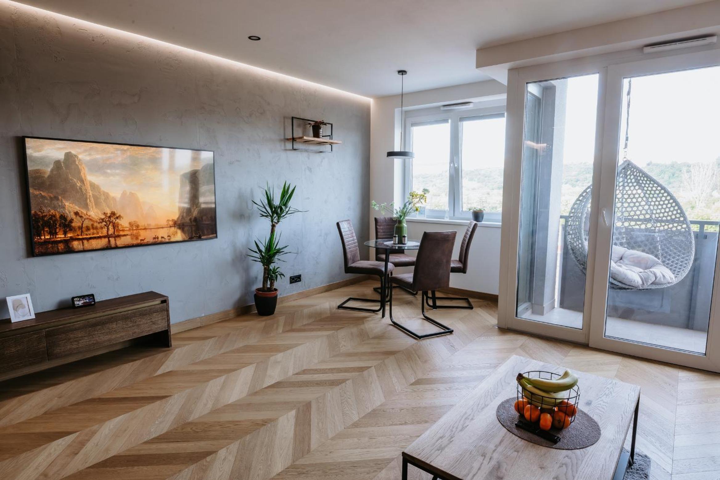 Two-Bedroom Apartment - Photo 3