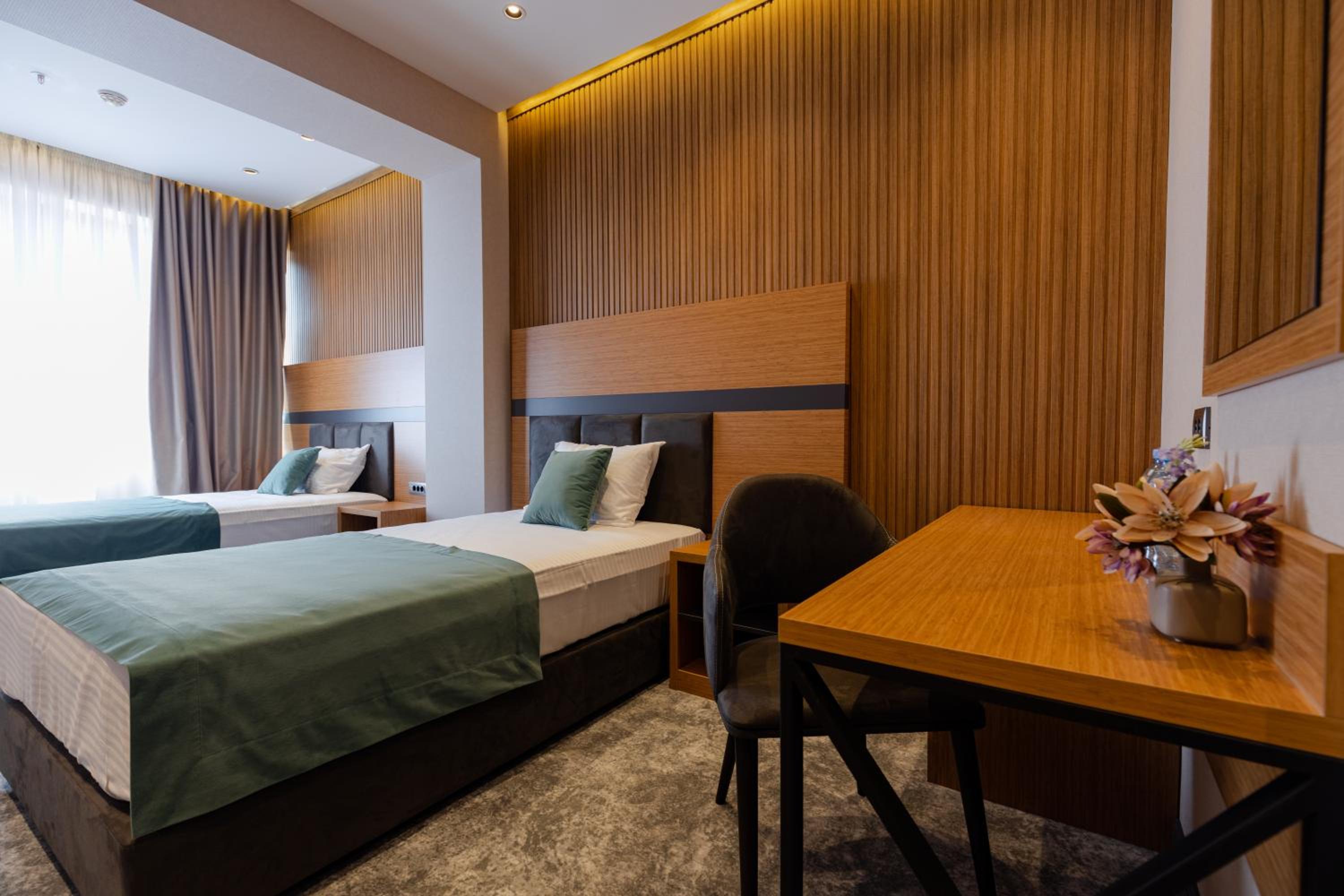 Superior Twin Room - Photo 3