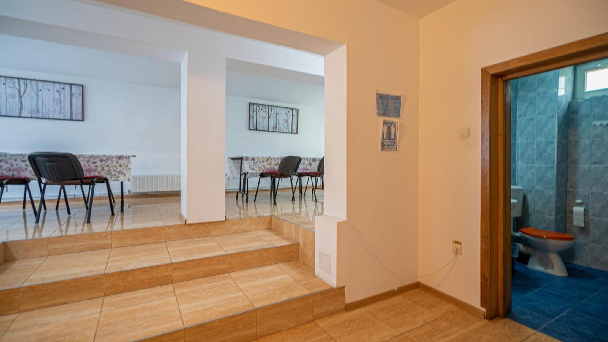 Double Room - Photo 4