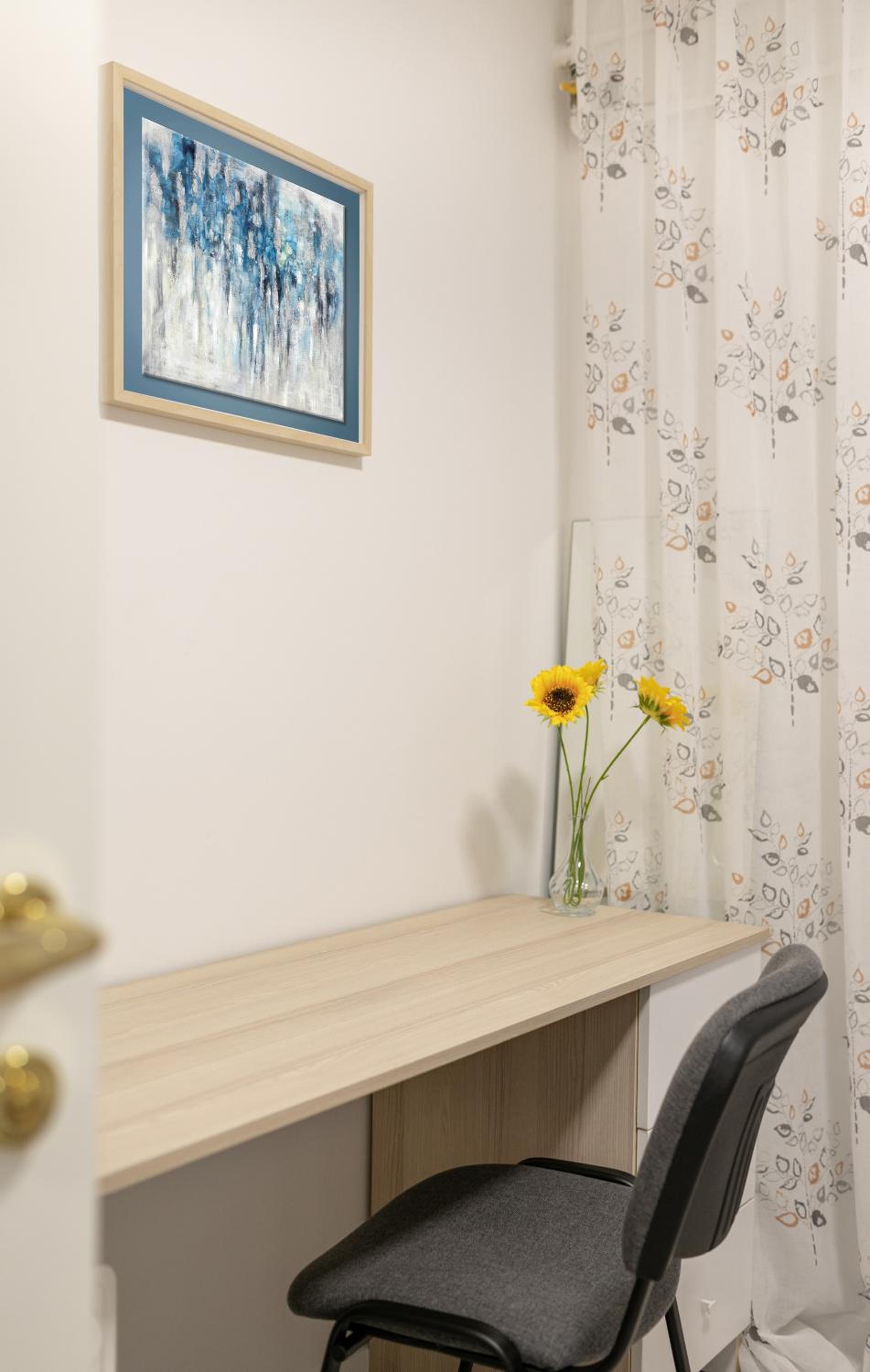Two-Bedroom Apartment - Photo 17