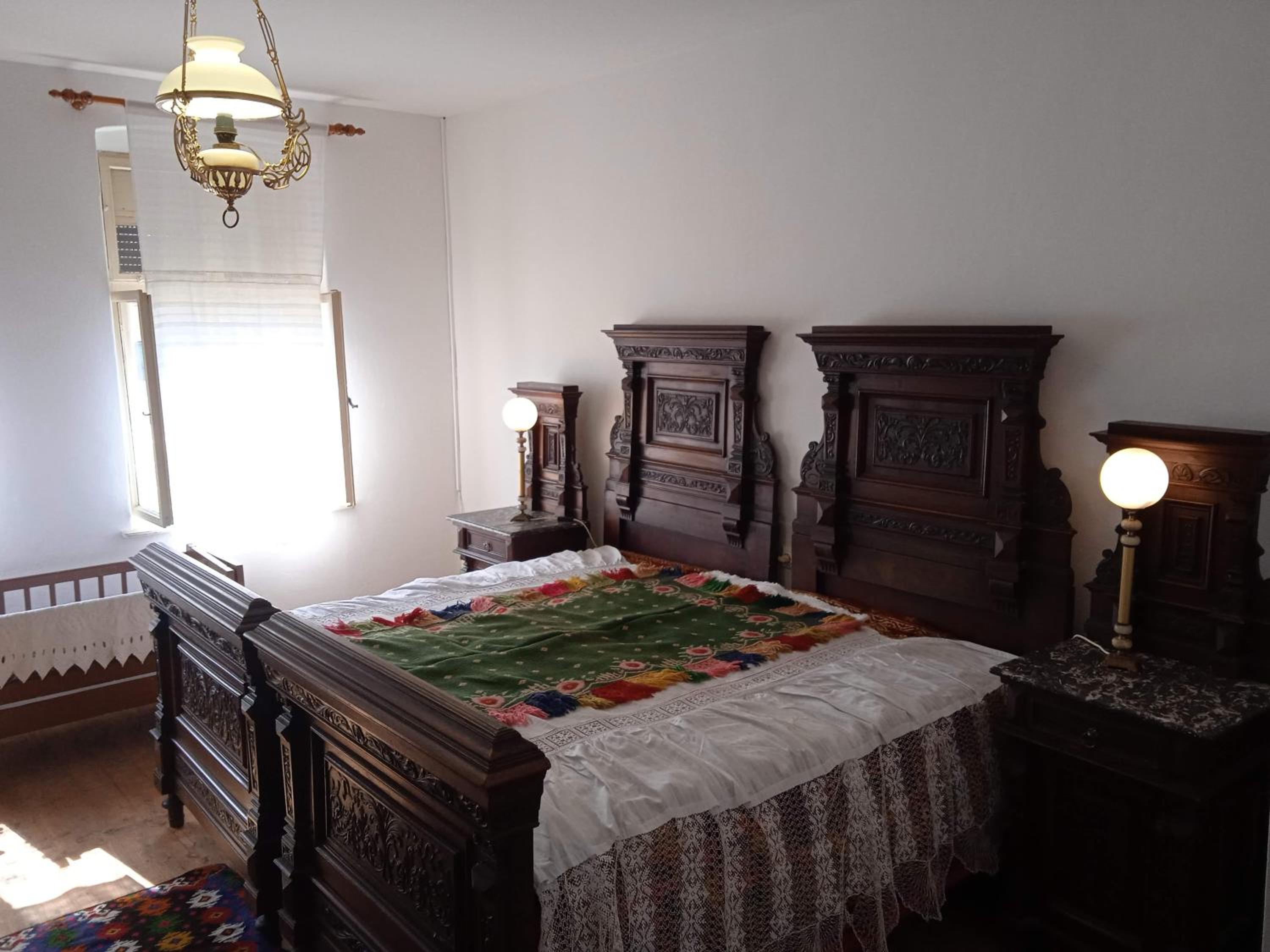 Three-Bedroom Villa - Photo 2