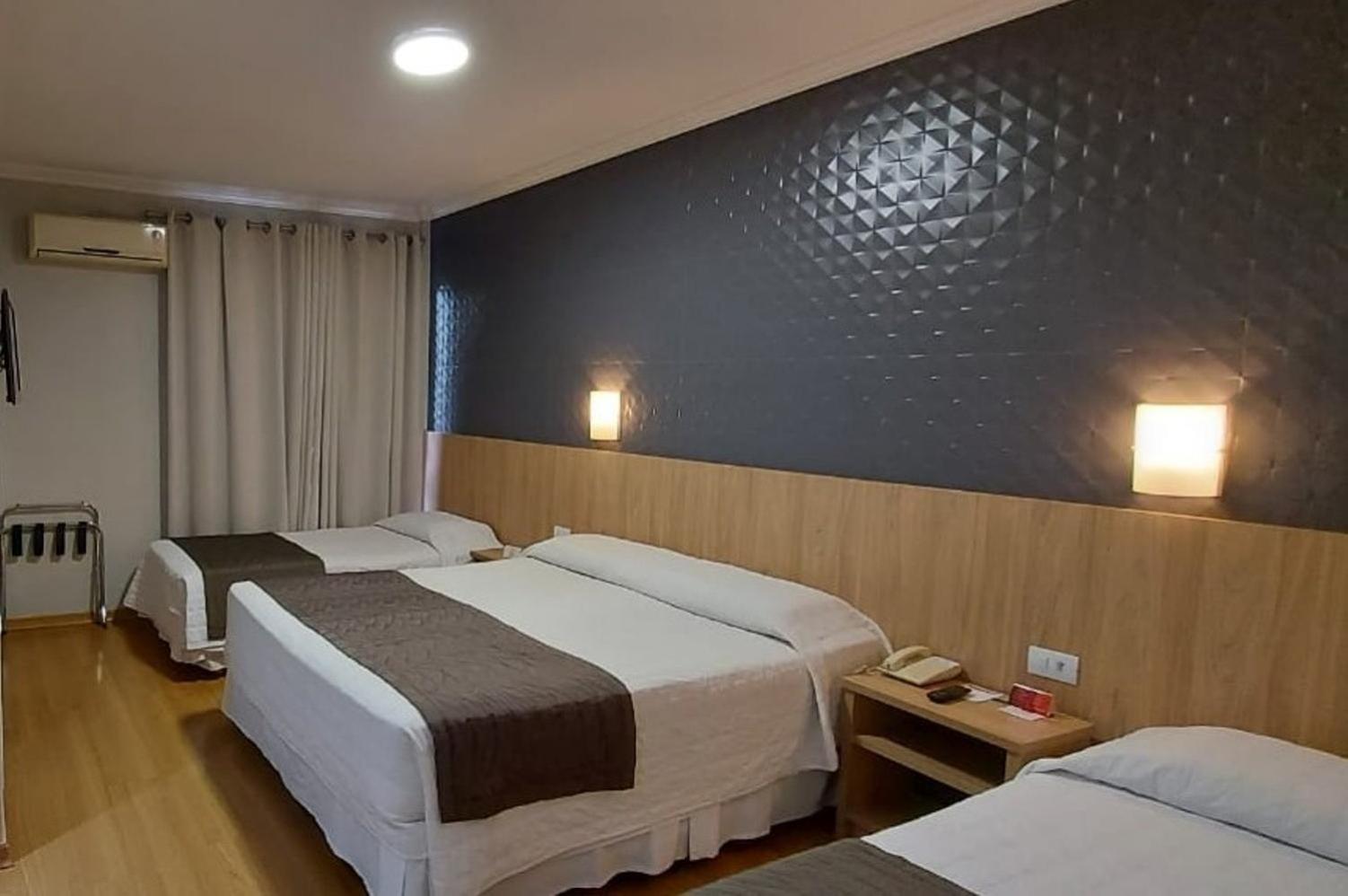 Luxury Quadruple Room - Photo 1