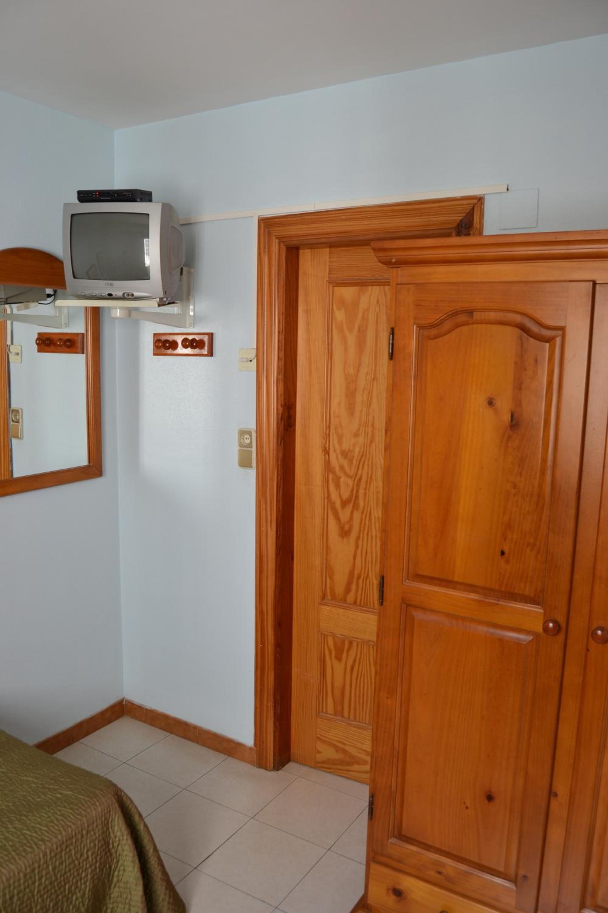 Standard Single Room photo 3
