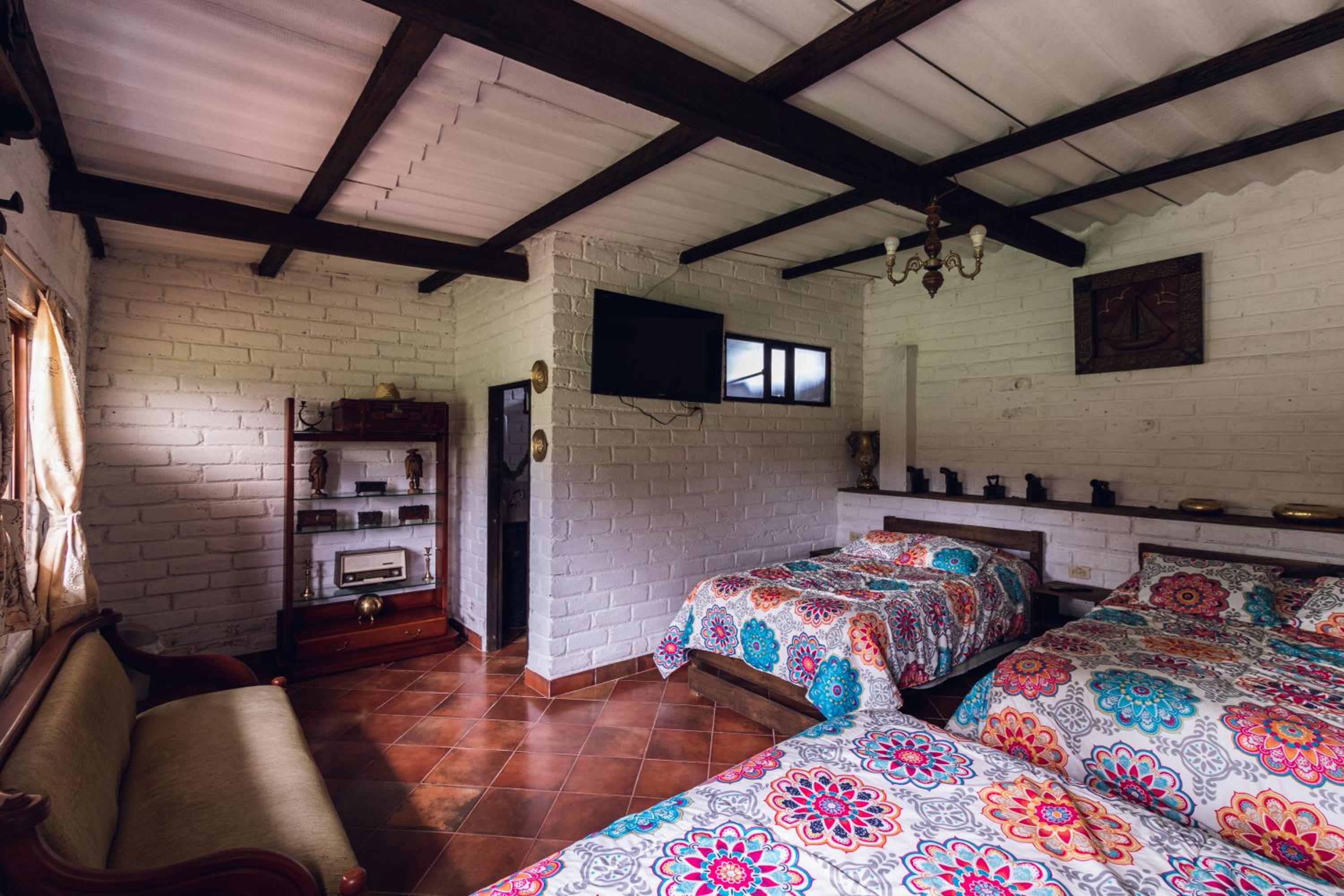 Triple Room with Private Bathroom photo 2