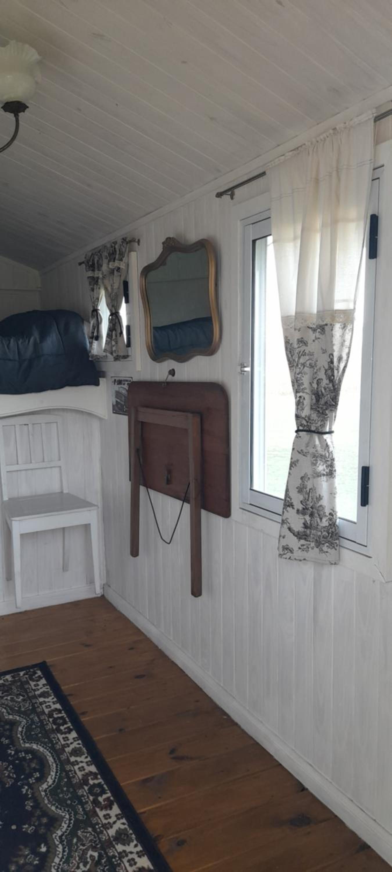 Caravan photo 3