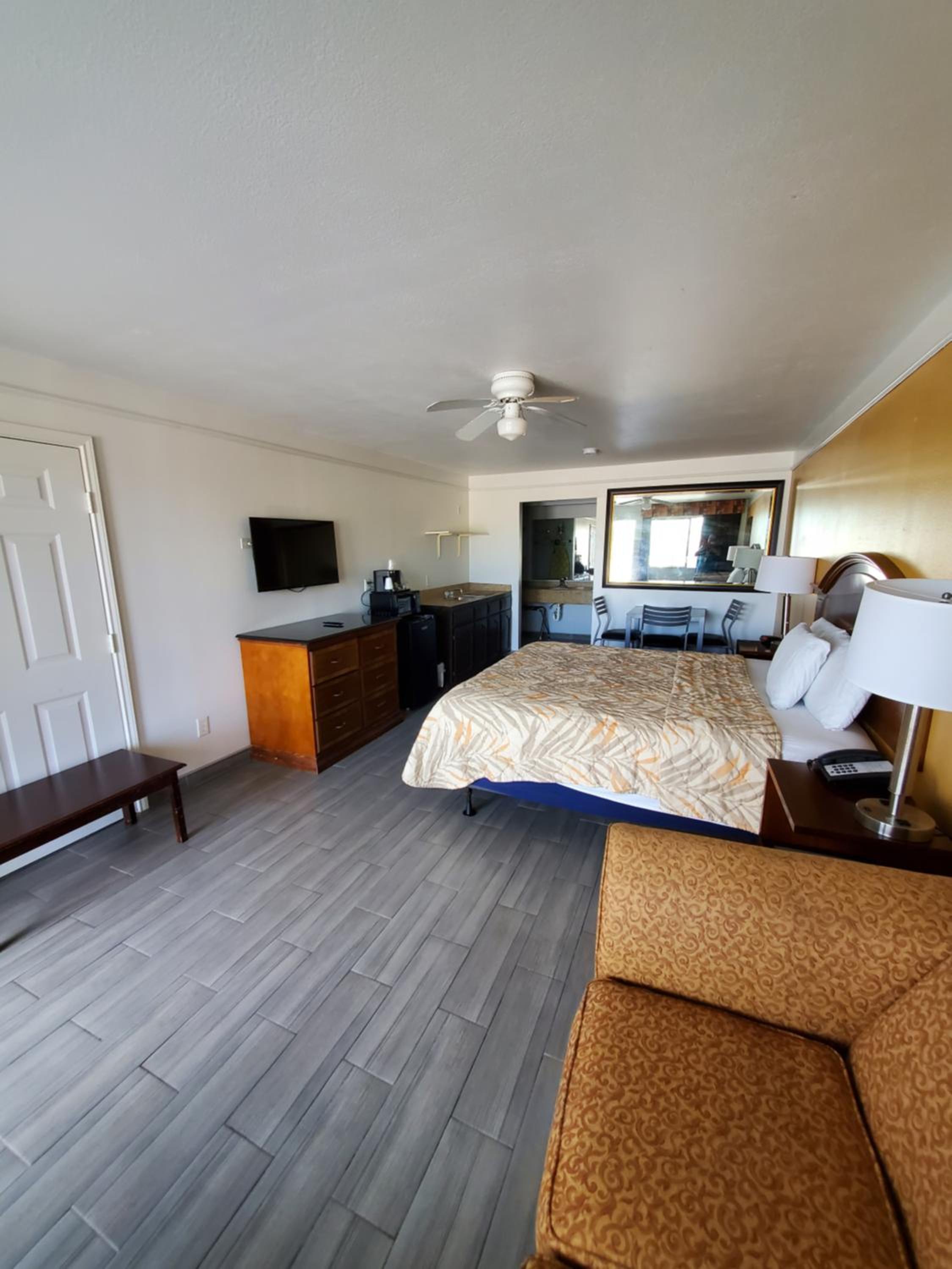 King Room - Photo 1