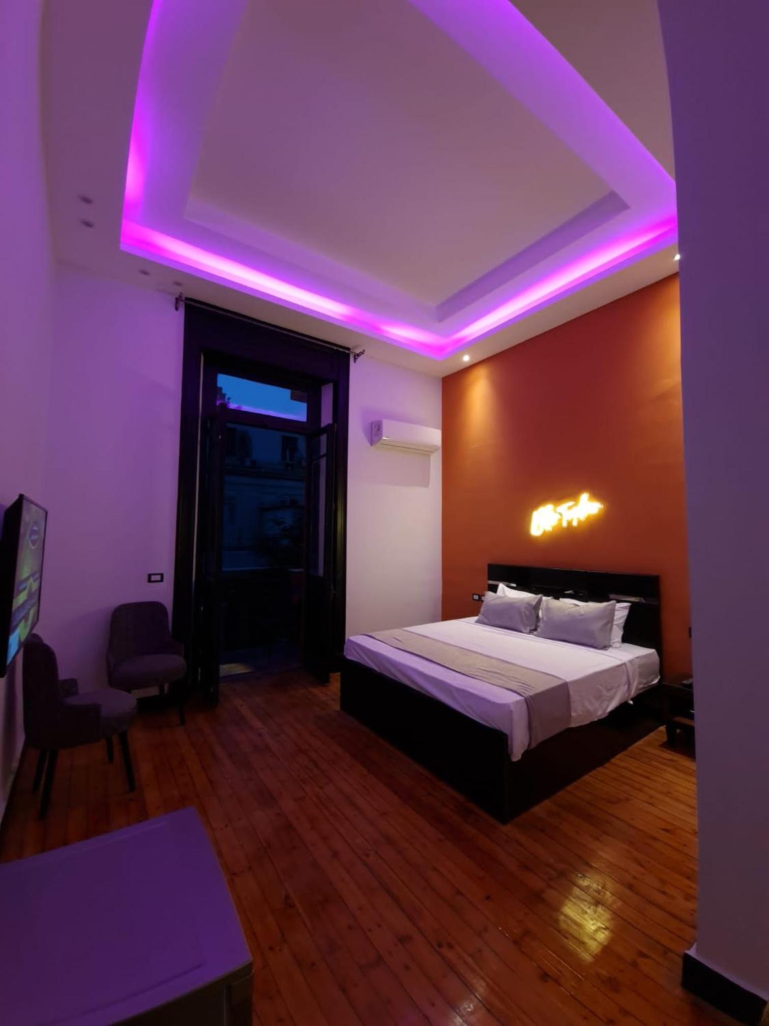 King Room with Balcony photo 1