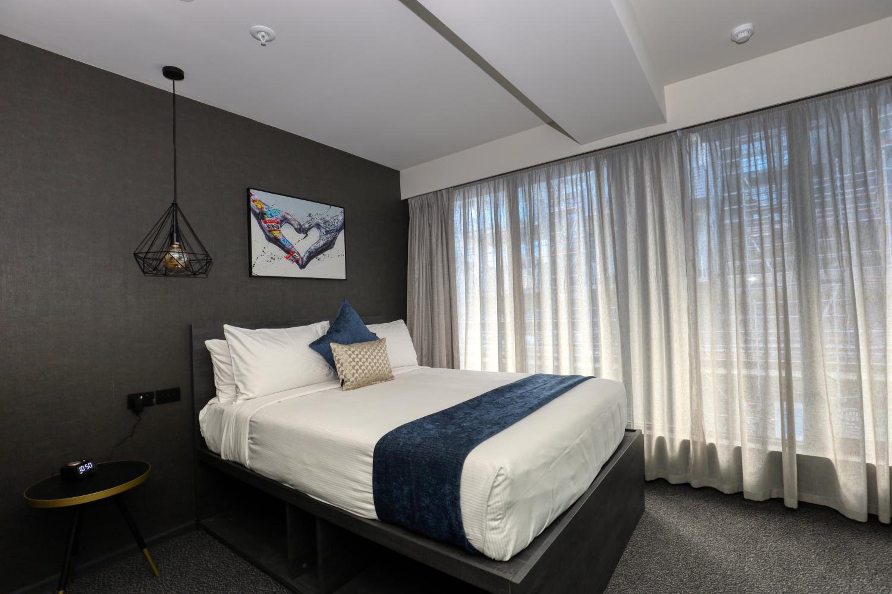 Deluxe Queen Room  - Photo 1