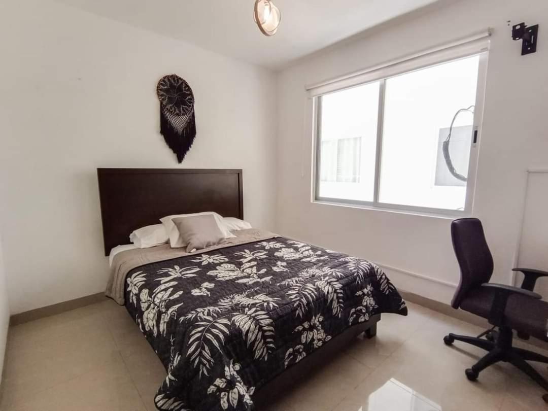 Two-Bedroom House photo 3