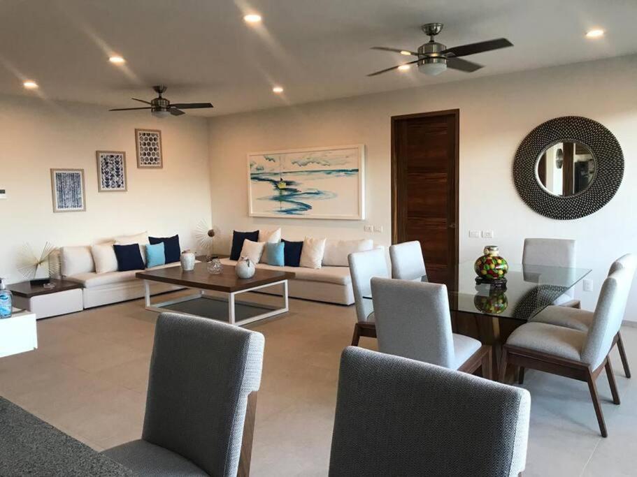 Three-Bedroom Apartment photo 1