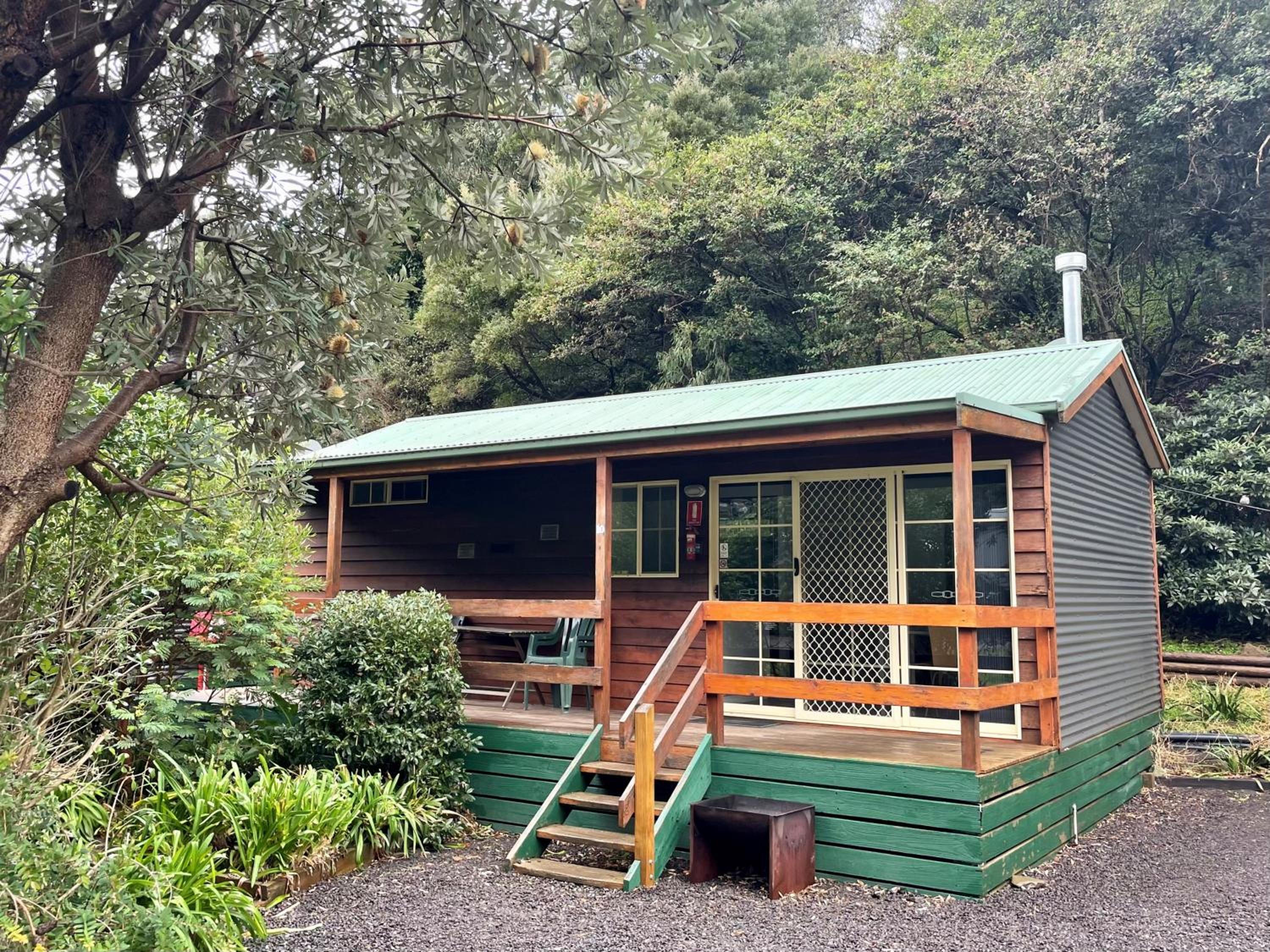 Two-Bedroom Bungalow - Photo 7