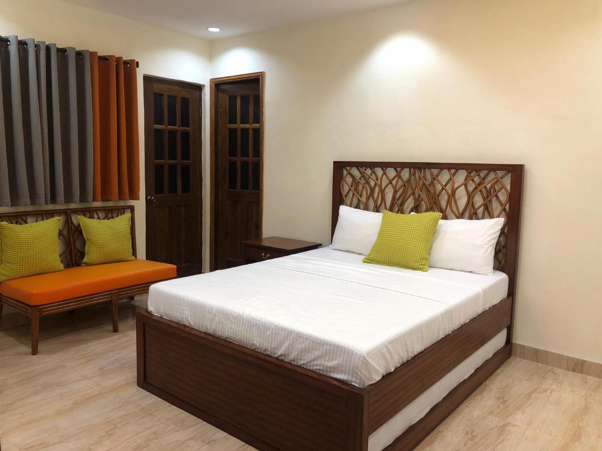 Economy Triple Room - Photo 1