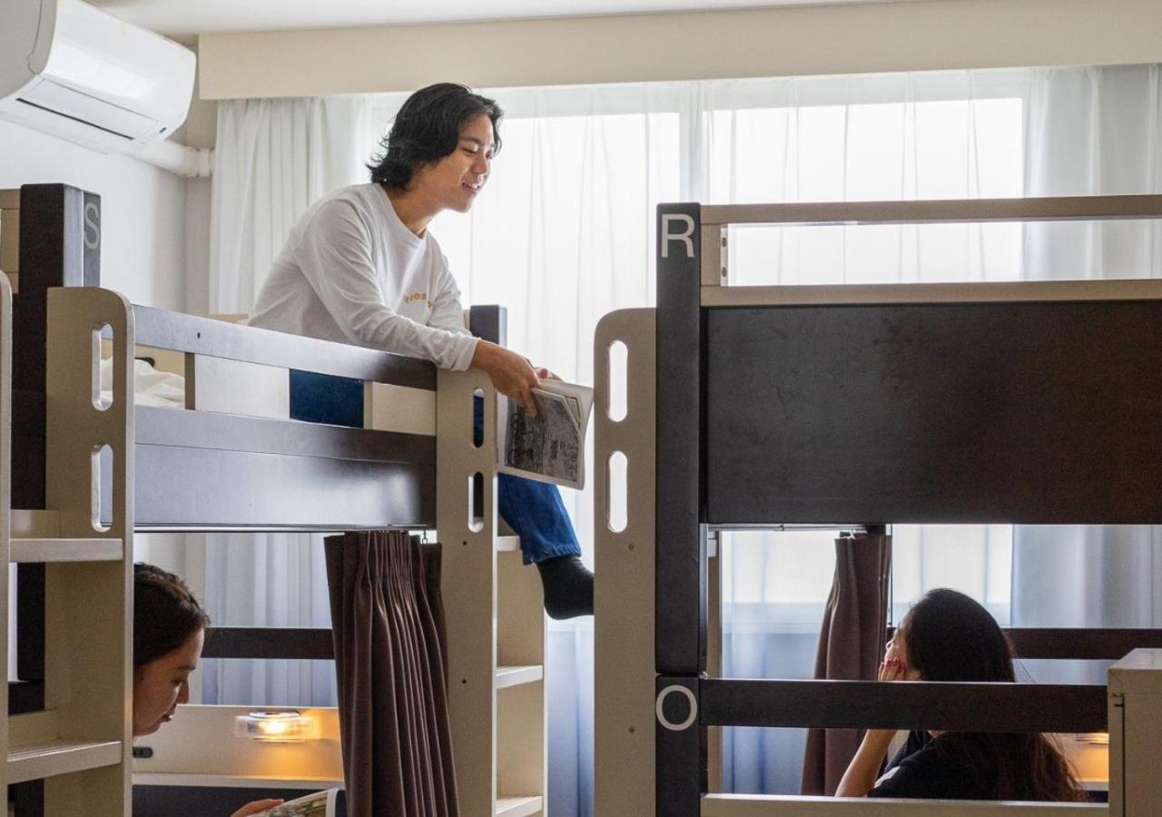 Bunk Bed in Mixed Dormitory Room thumbnail 6