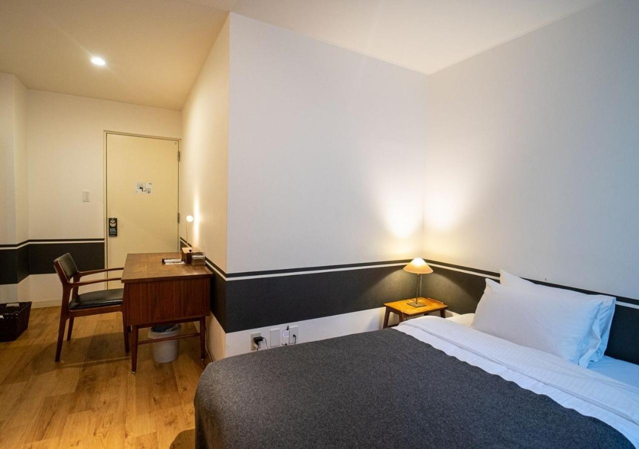 Small Double Room with Shared Bathroom thumbnail 5
